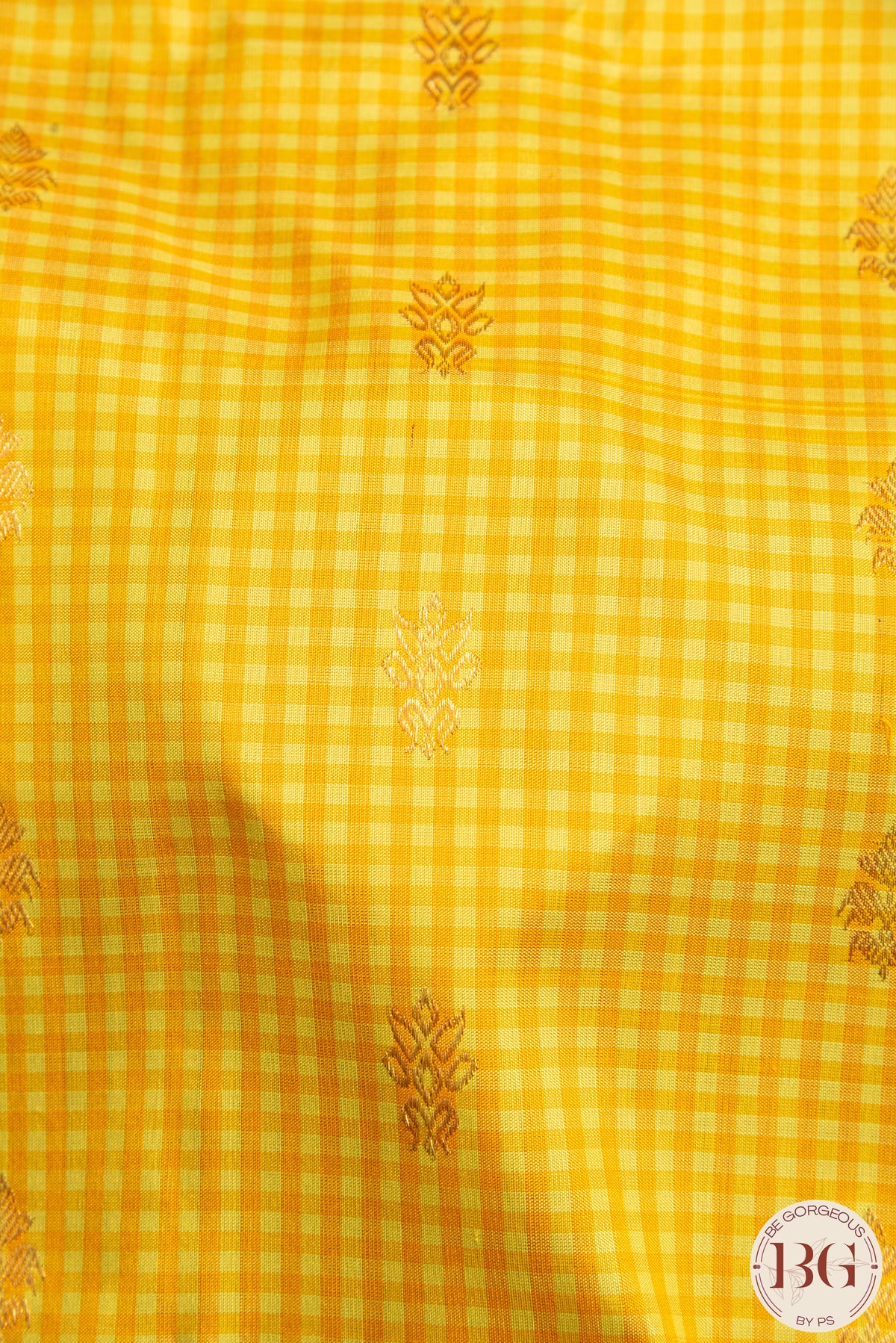 Kuttu Gadwal Pure silk handloom saree - yellow with purple