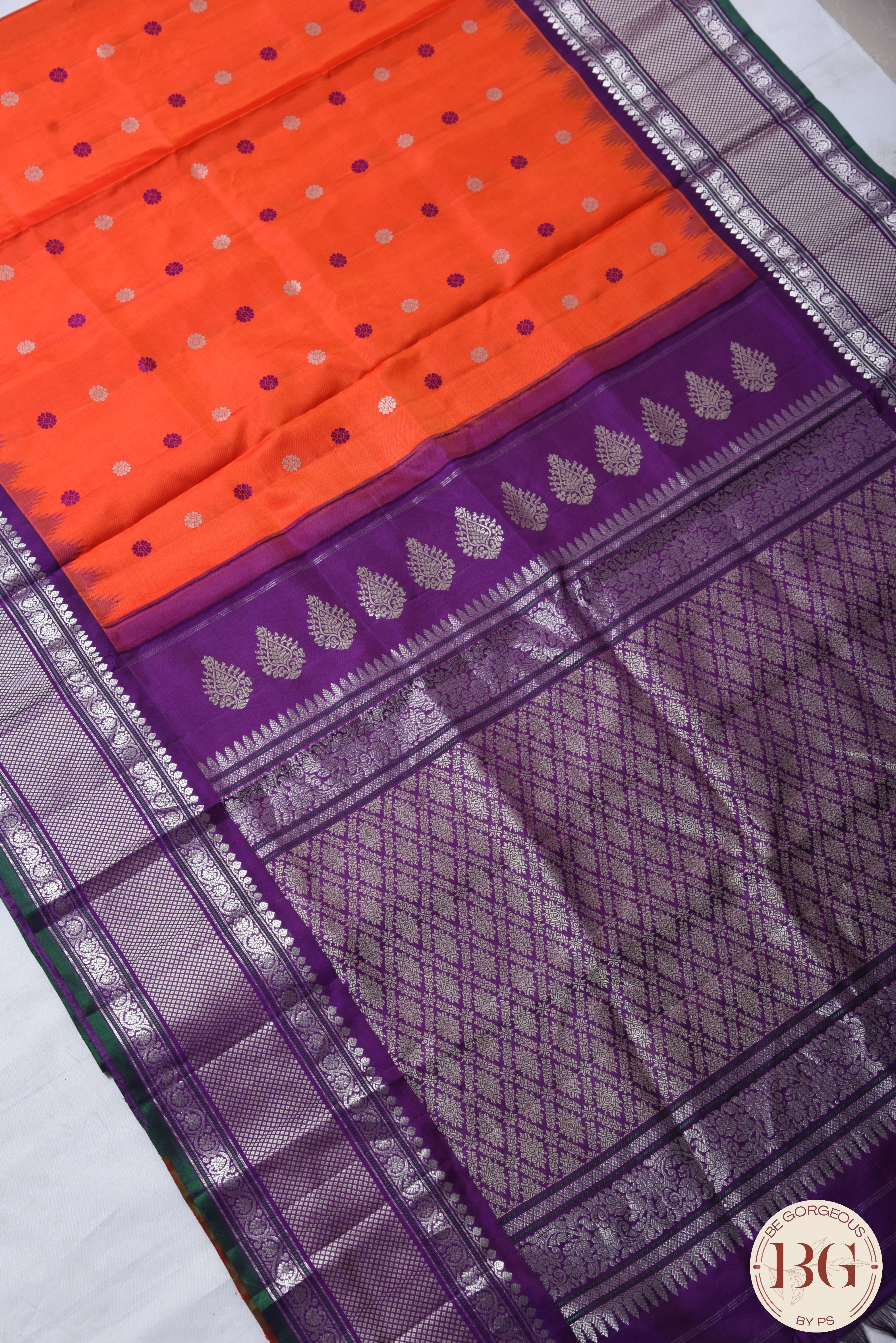 No Zari Kuttu Gadwal Pure handloom silk saree - orangish red with purple