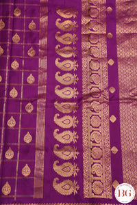 Kuttu Gadwal Pure silk handloom saree - Purple with mustard