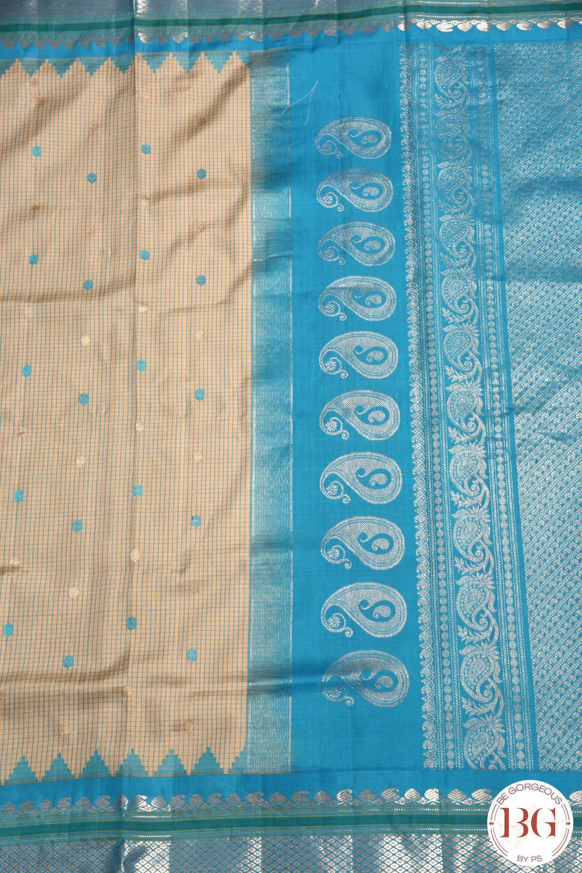 Kuttu Gadwal Pure silk handloom saree with silver zari - grey with blue