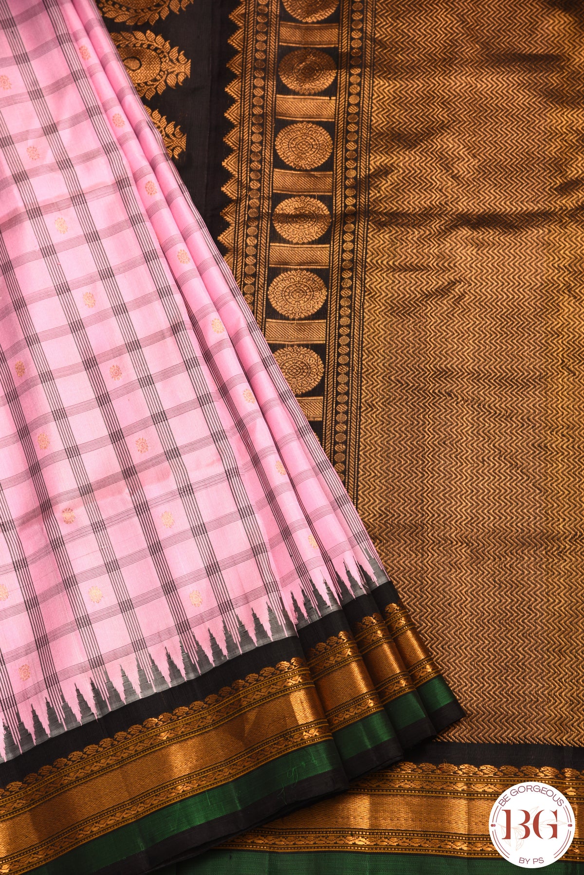 Kuttu Gadwal Pure silk handloom saree - pink with black