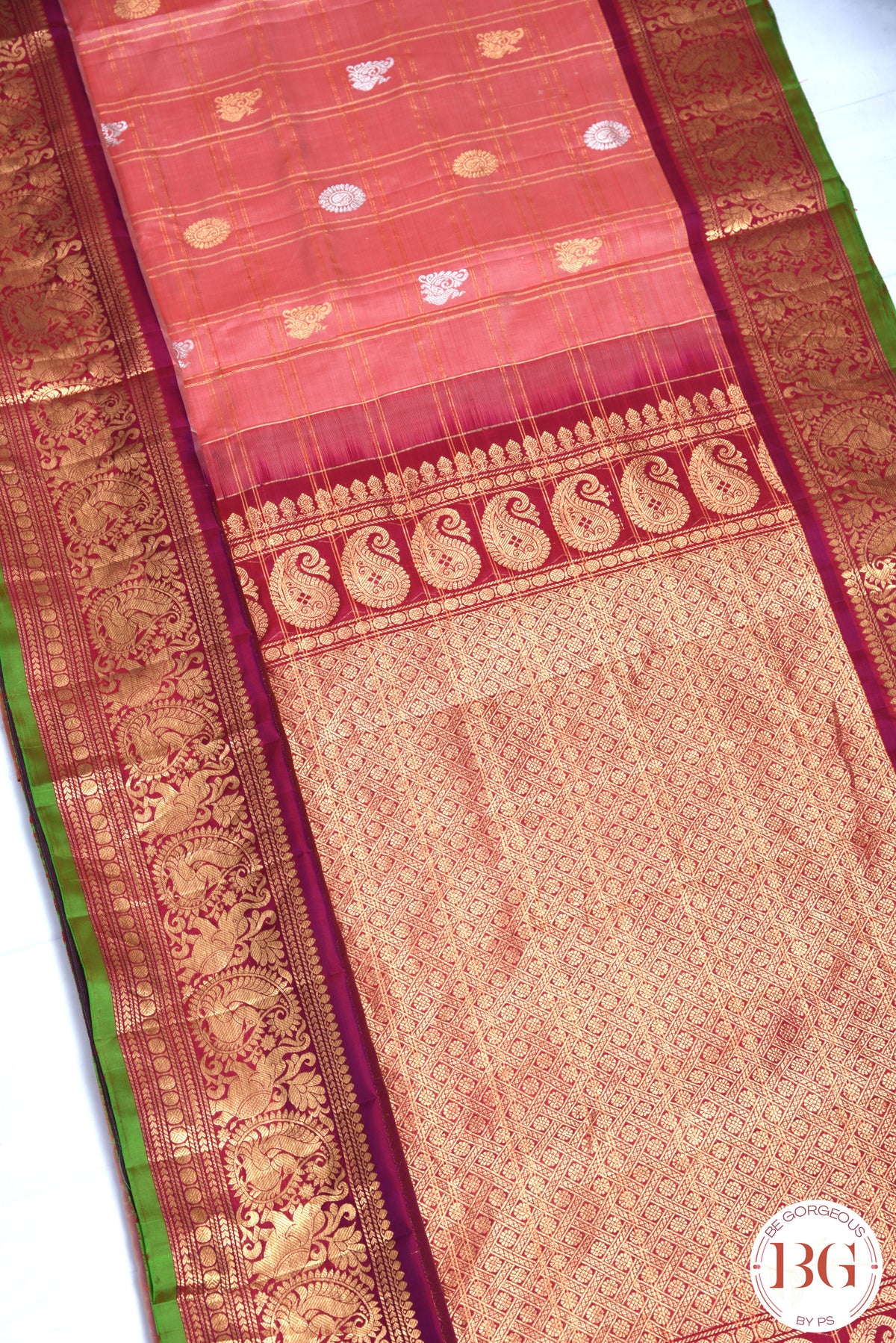 Kuttu Gadwal Pure silk handloom saree - gajri with purple