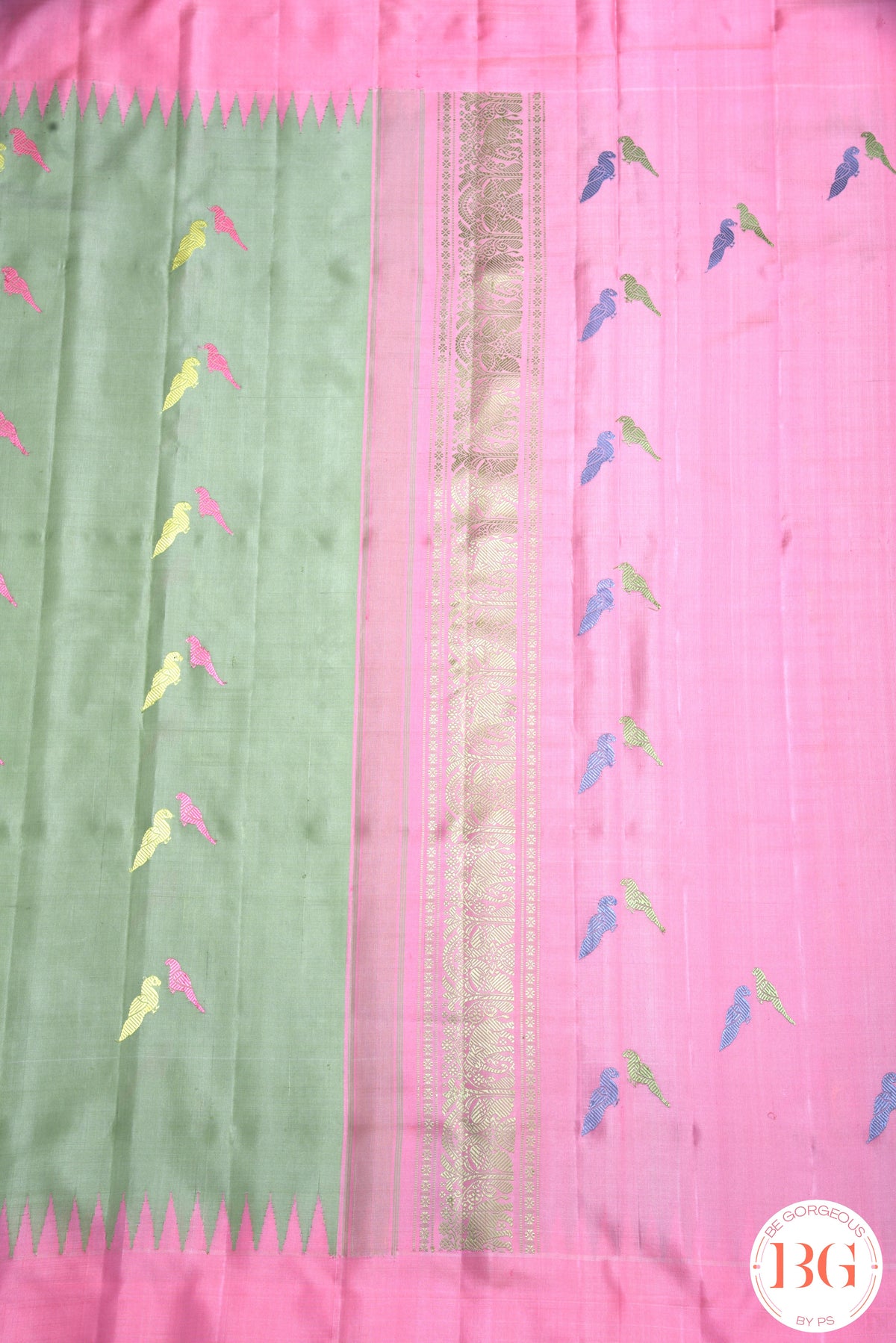 No Zari Kuttu Gadwal Pure handloom silk saree - pista green with baby pink