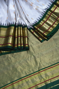 Kuttu Gadwal Pure silk handloom saree - grey with green