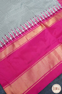 Ikkat Pure silk handloom saree with checks and pink border - Black Pink