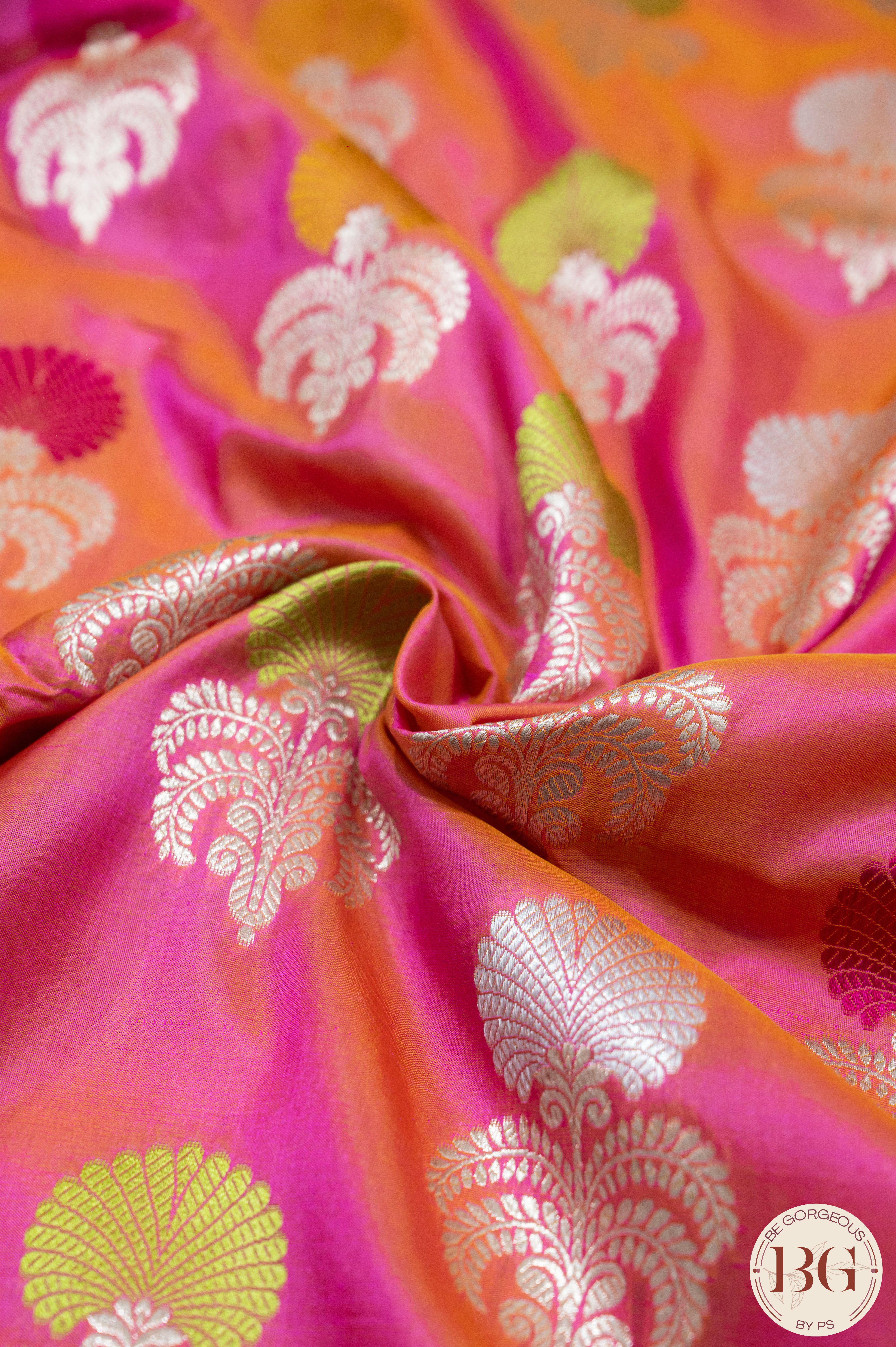 Banarasi Handwoven Katan Silk Kadhua Sona Roopa Meenakaari Weaved Saree With Silkmark Certificate - double shade pink orange