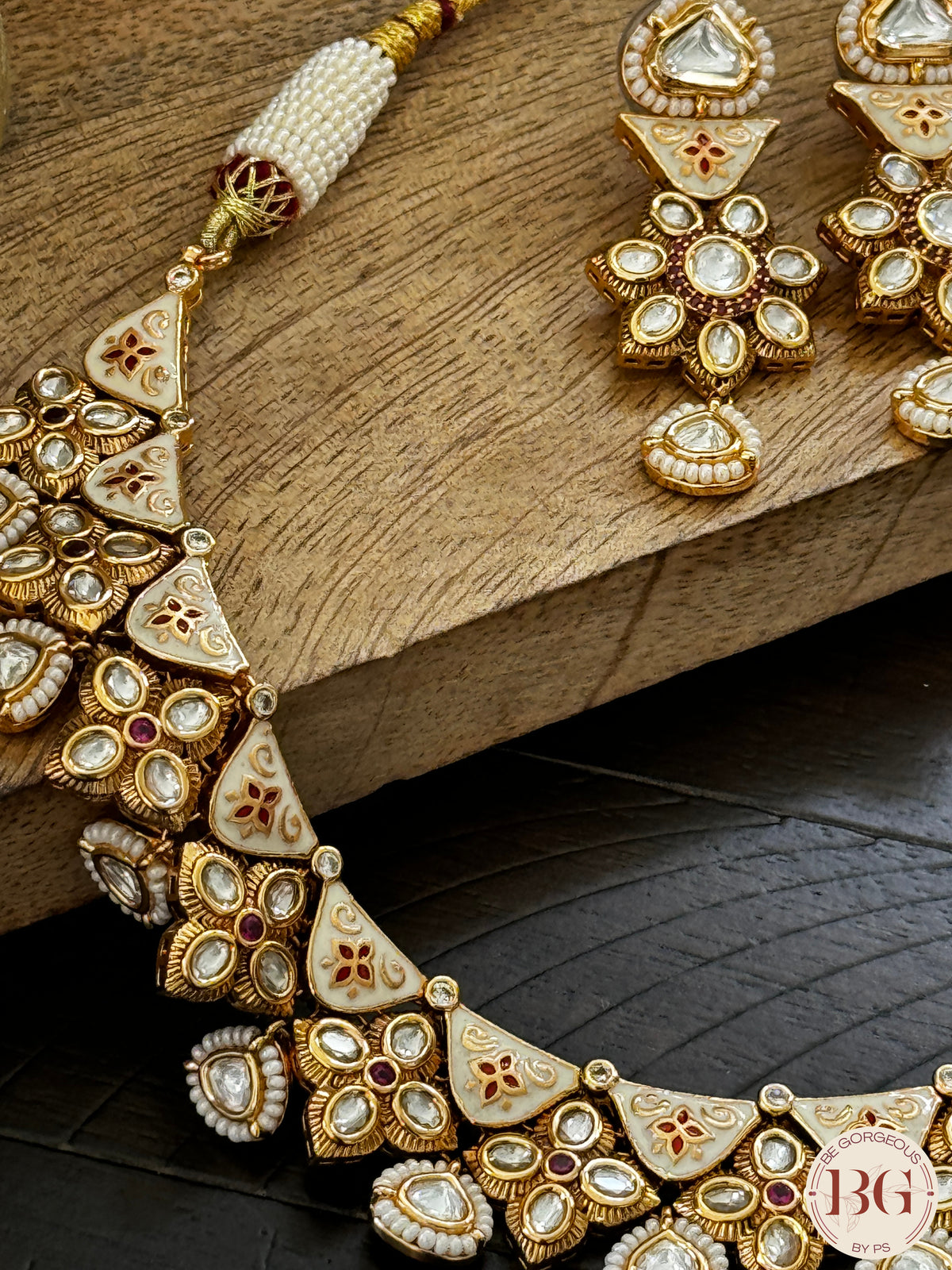 Amrapali inspired kundan necklace set