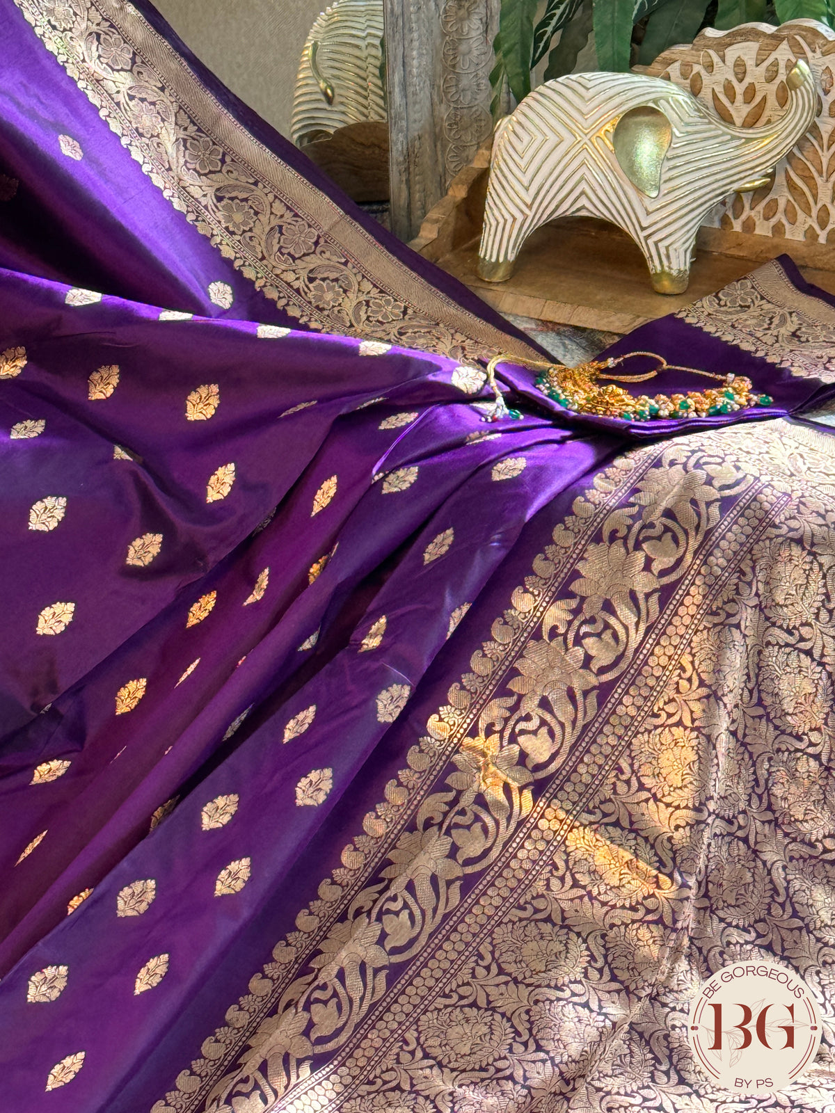 Pure Banarasi Handloom Katan Silk Kadhua Weaved Saree - Purple
Silkmark certfiied