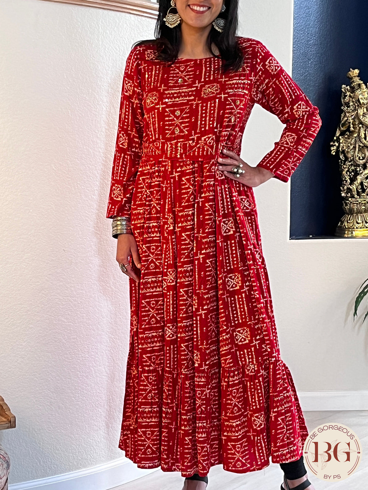 One piece Long dress with belt in Red color