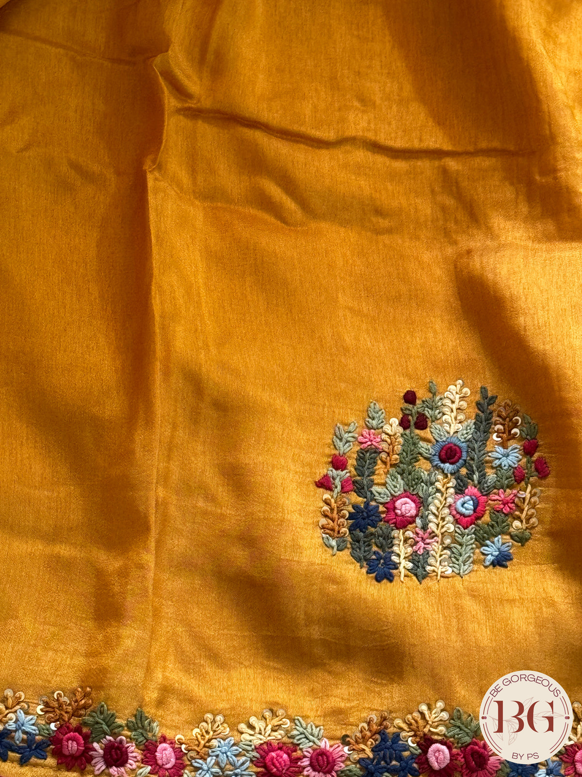 Munga with threadwork - yellow