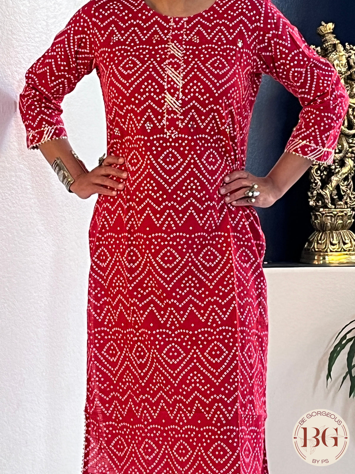 Kurti with bandhani print in red color and mirror detailing