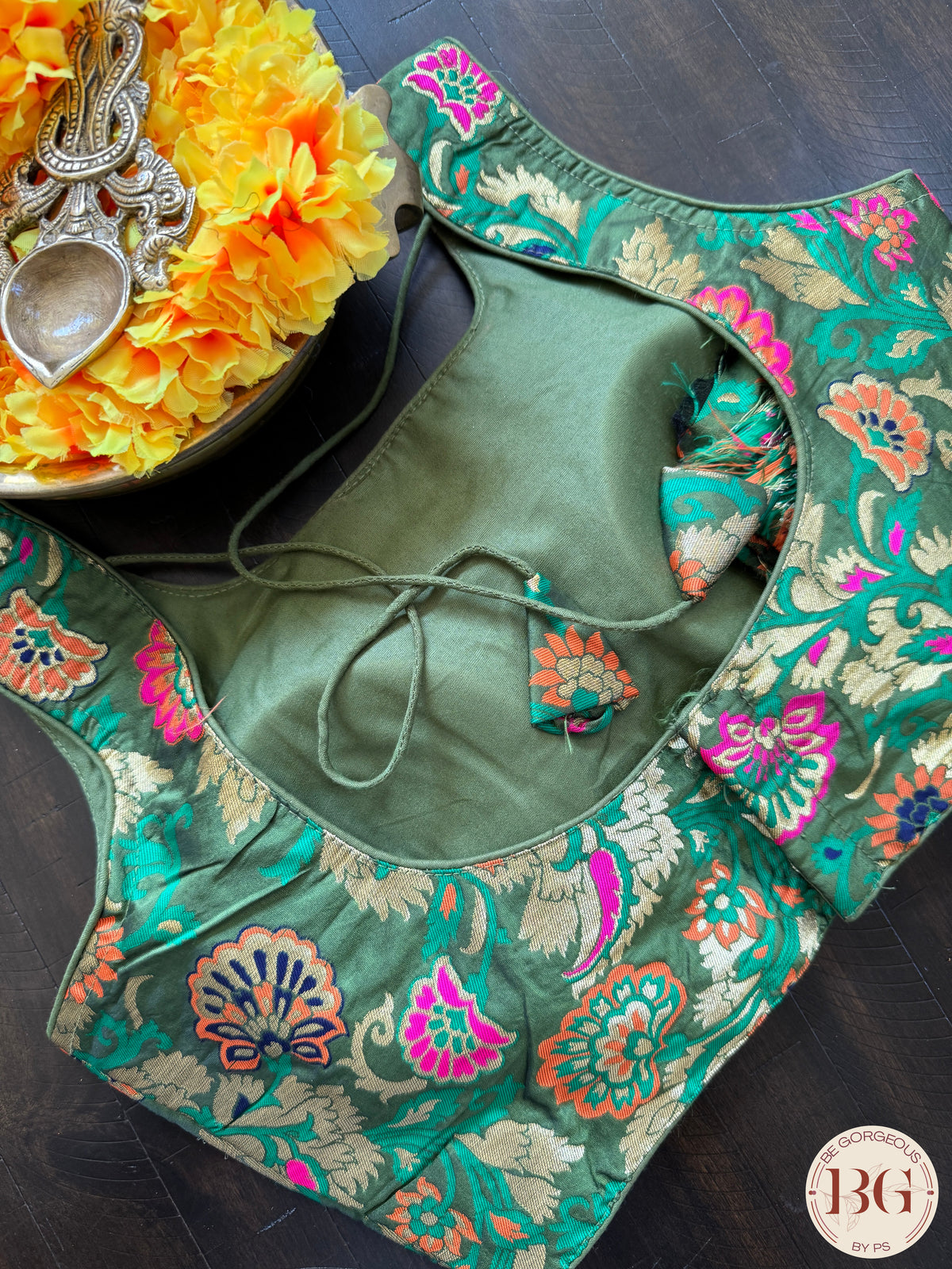 Paithani Raw silk readymade blouse - green