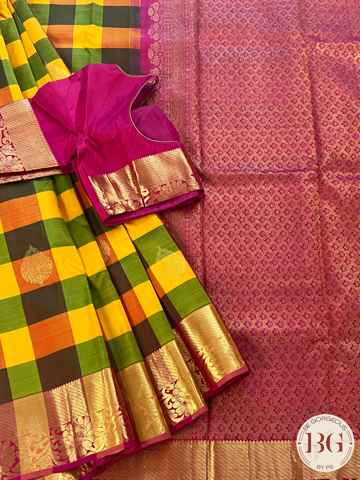 Pure Kanjeevaram Silk Handloom saree color - multicolor