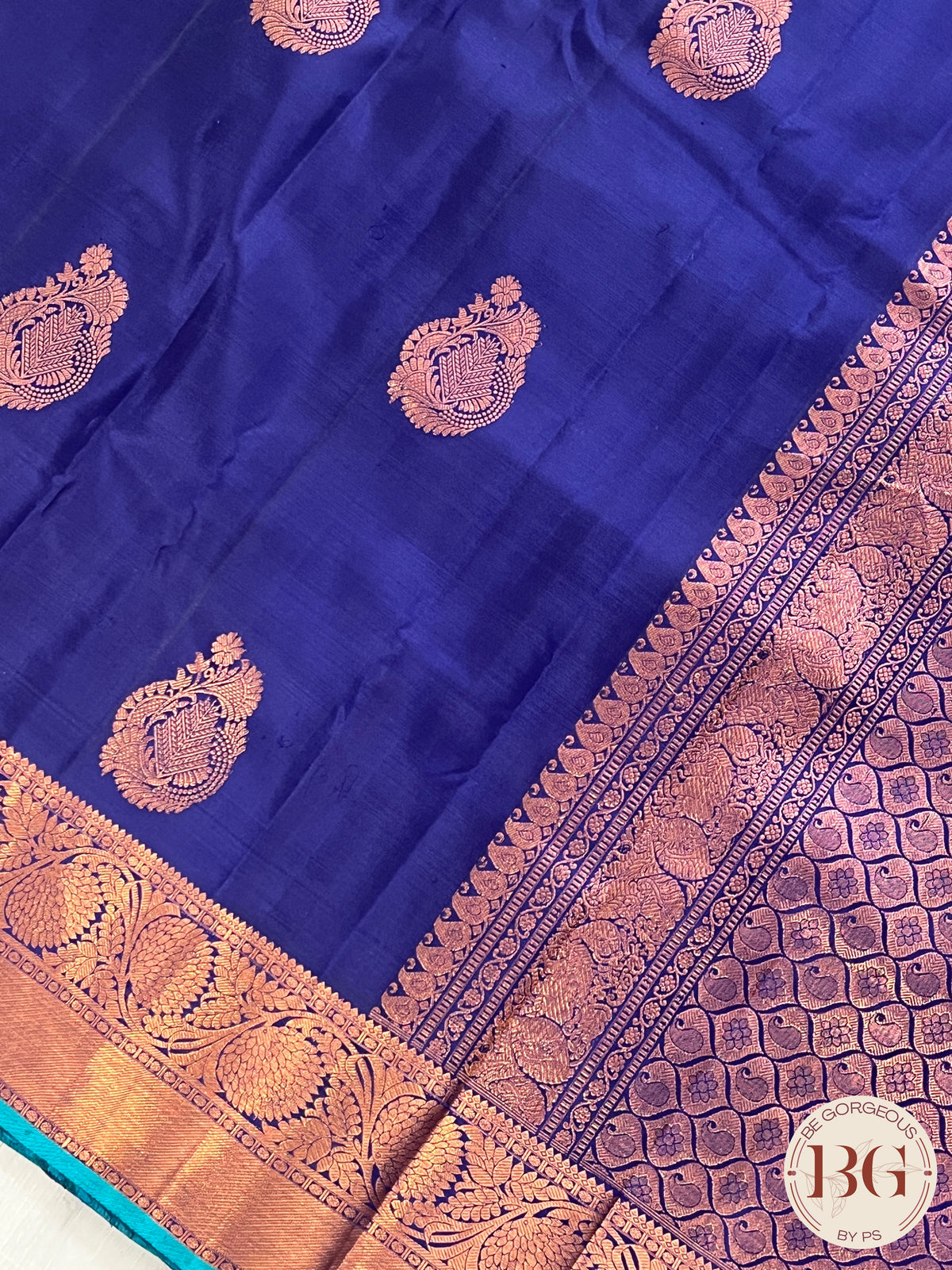 Pure Kanjeevaram Silk with copper zari border and pallu color - navy blue