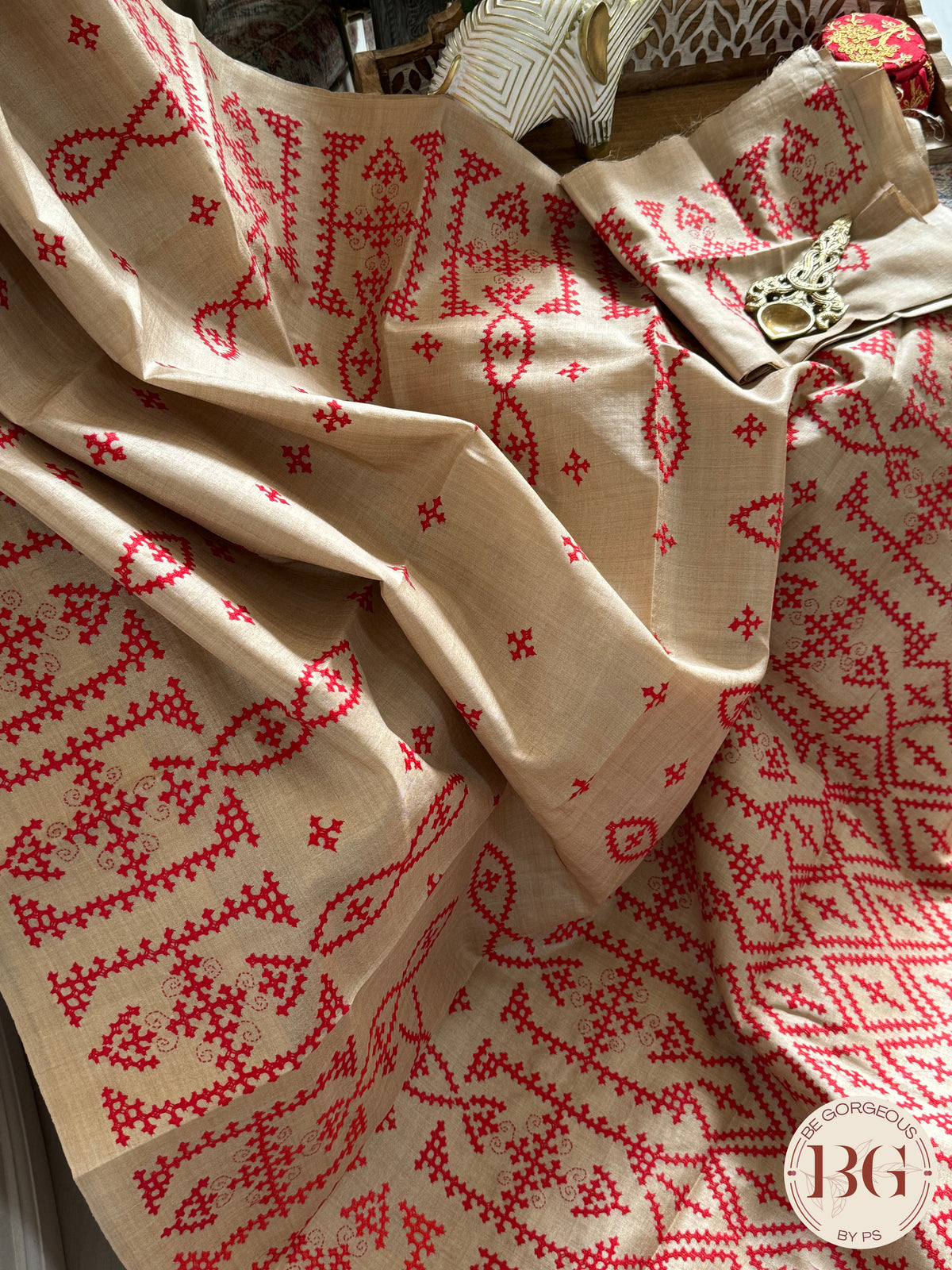 Tussar Silk Kutch Stitch Saree - Beige Red Silk mark certified