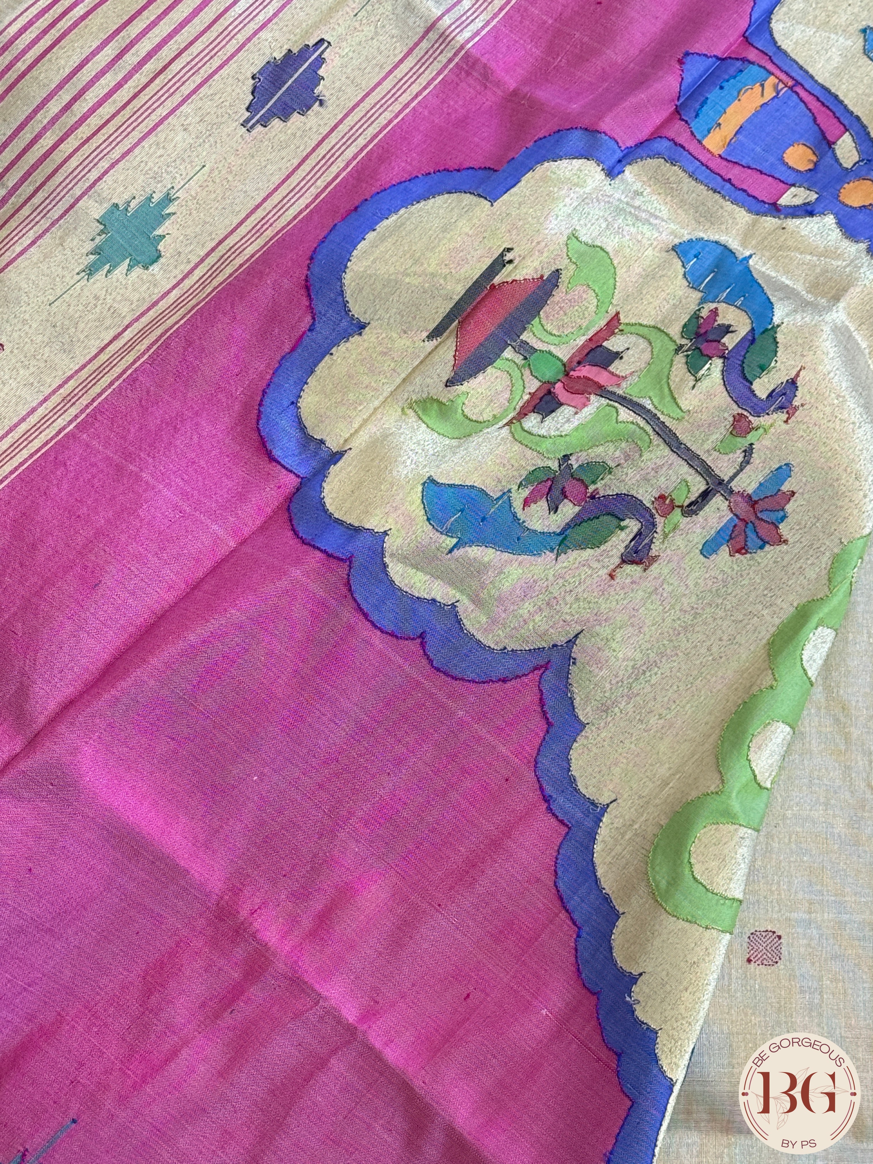 Paithani Pure silk handloom saree with Single muniya - Off White Pink