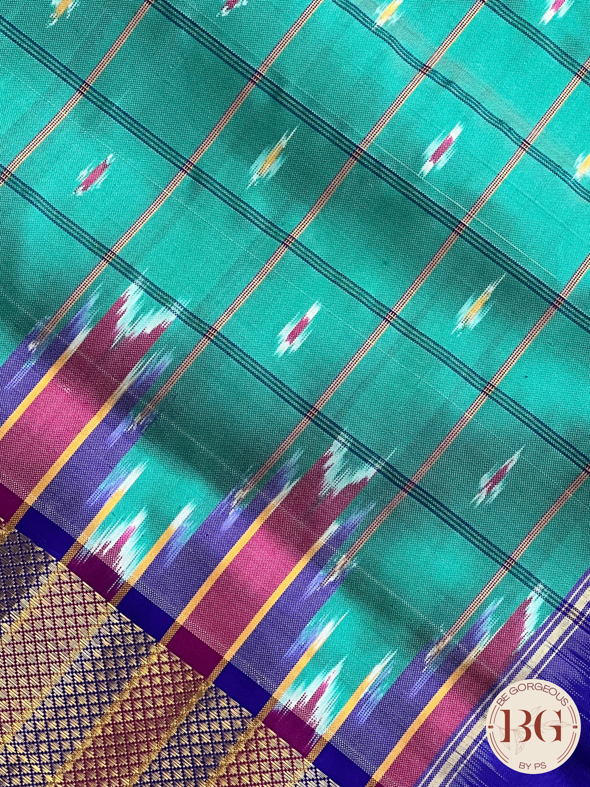 Pochumpally ikkat Pure silk handloom saree color - green