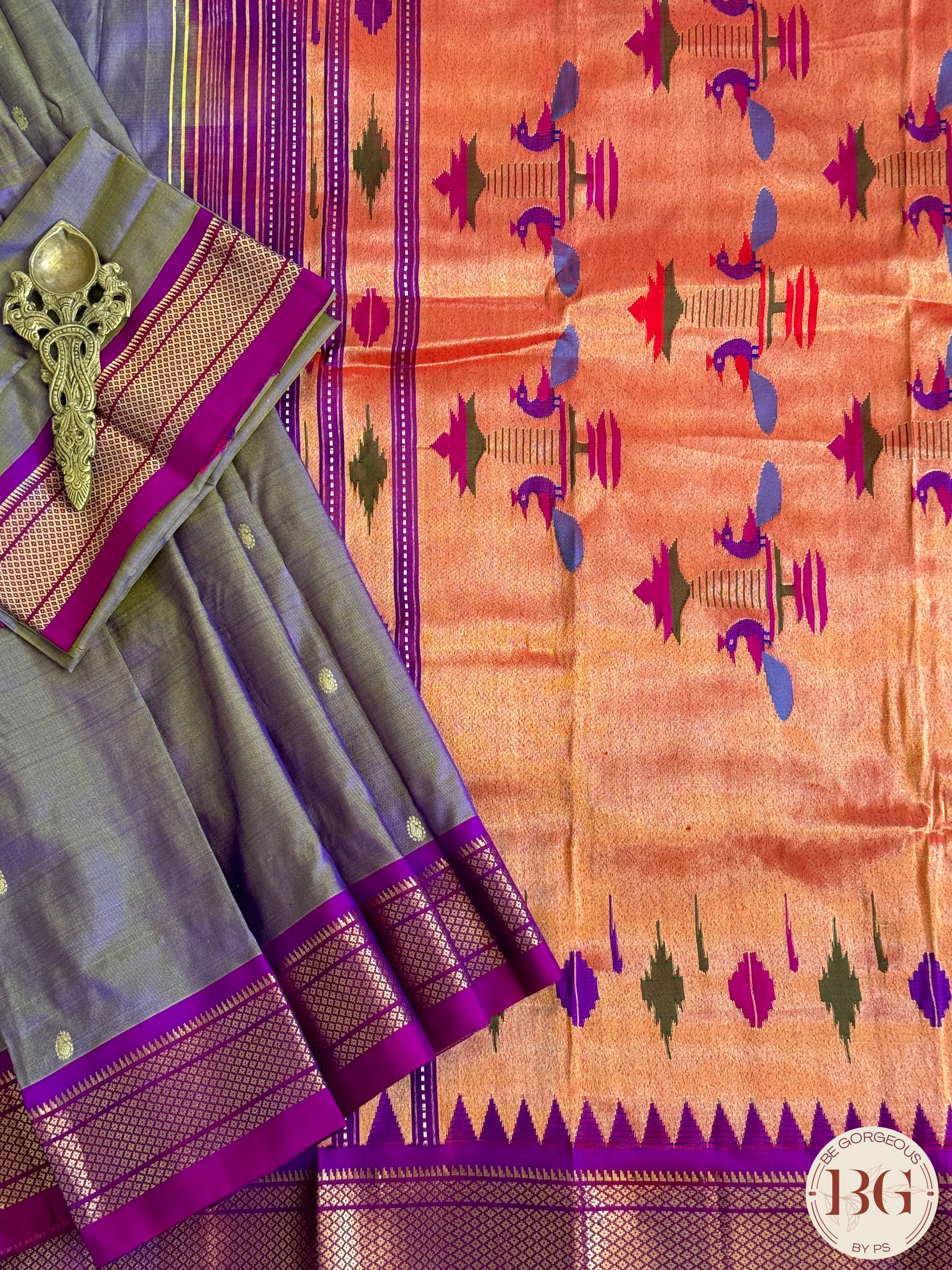 Paithani Pure Silk Handloom Saree - Light Purple