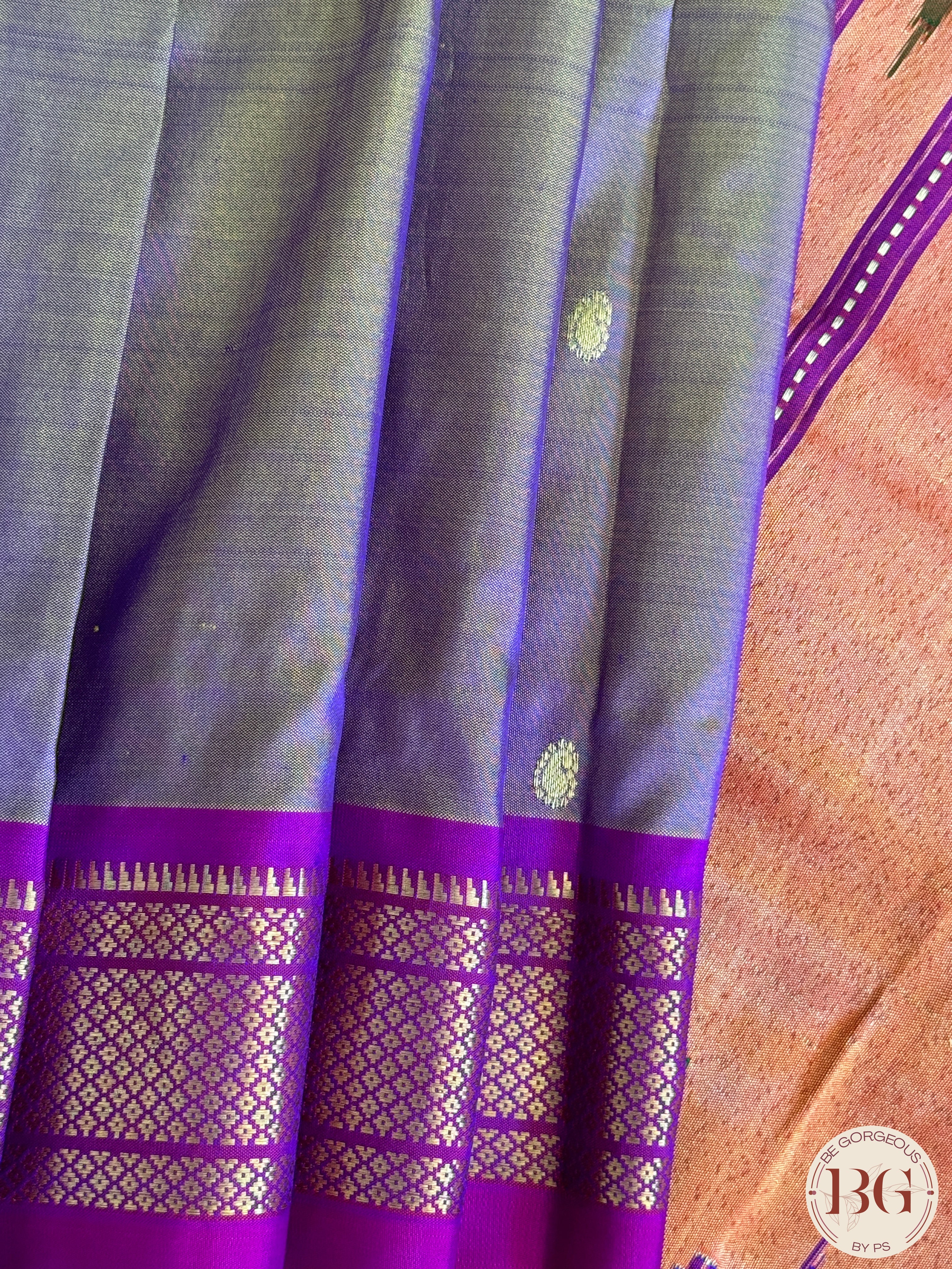 Paithani Pure Silk Handloom Saree - Light Purple