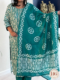 3-piece dupatta set in gorgeous green color in muslin silk fabric with full size dupatta