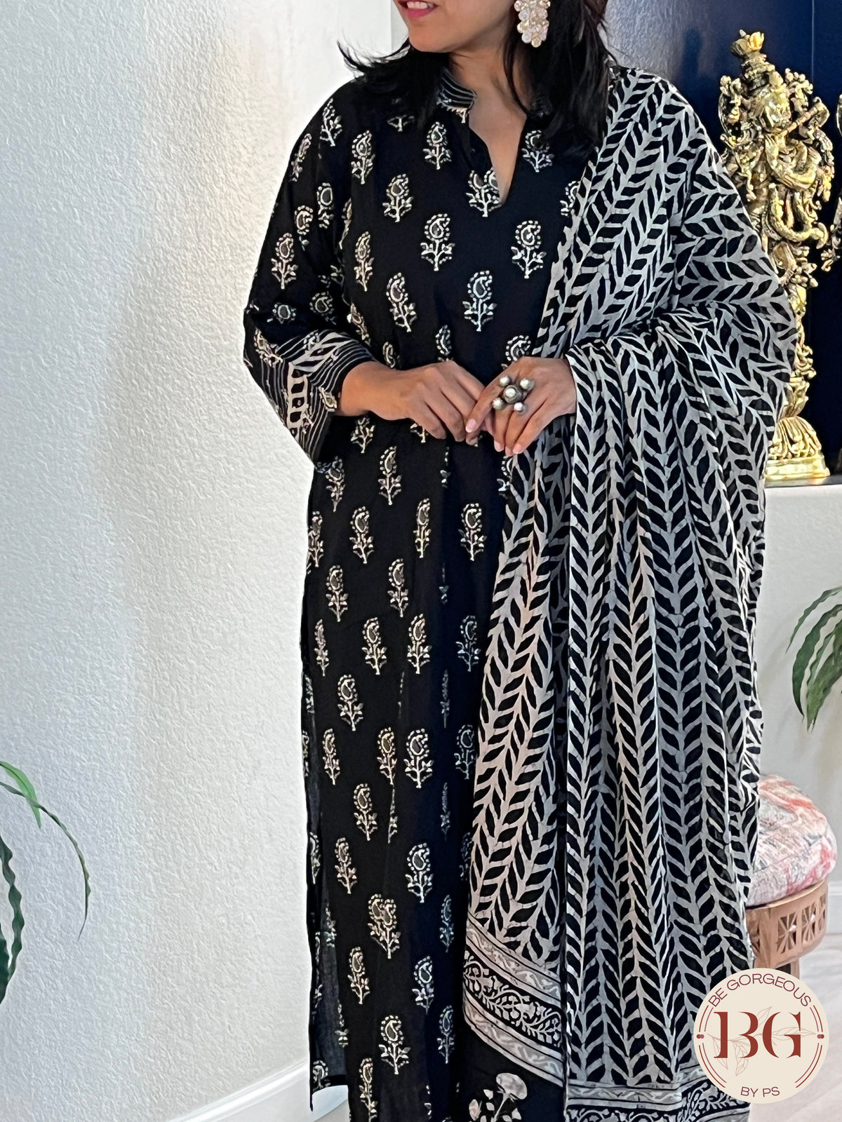 3-piece cotton printed suit set with full size dupatta in black color