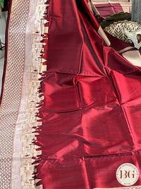 Banarasi Ganga ghat Pure silk- silkmark certified saree saree color - maroon
