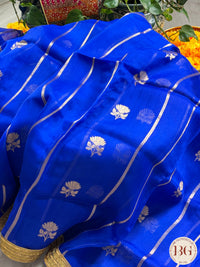 Banarasi Kora Organza with stripes silk mark certified saree with lace - Royal Blue