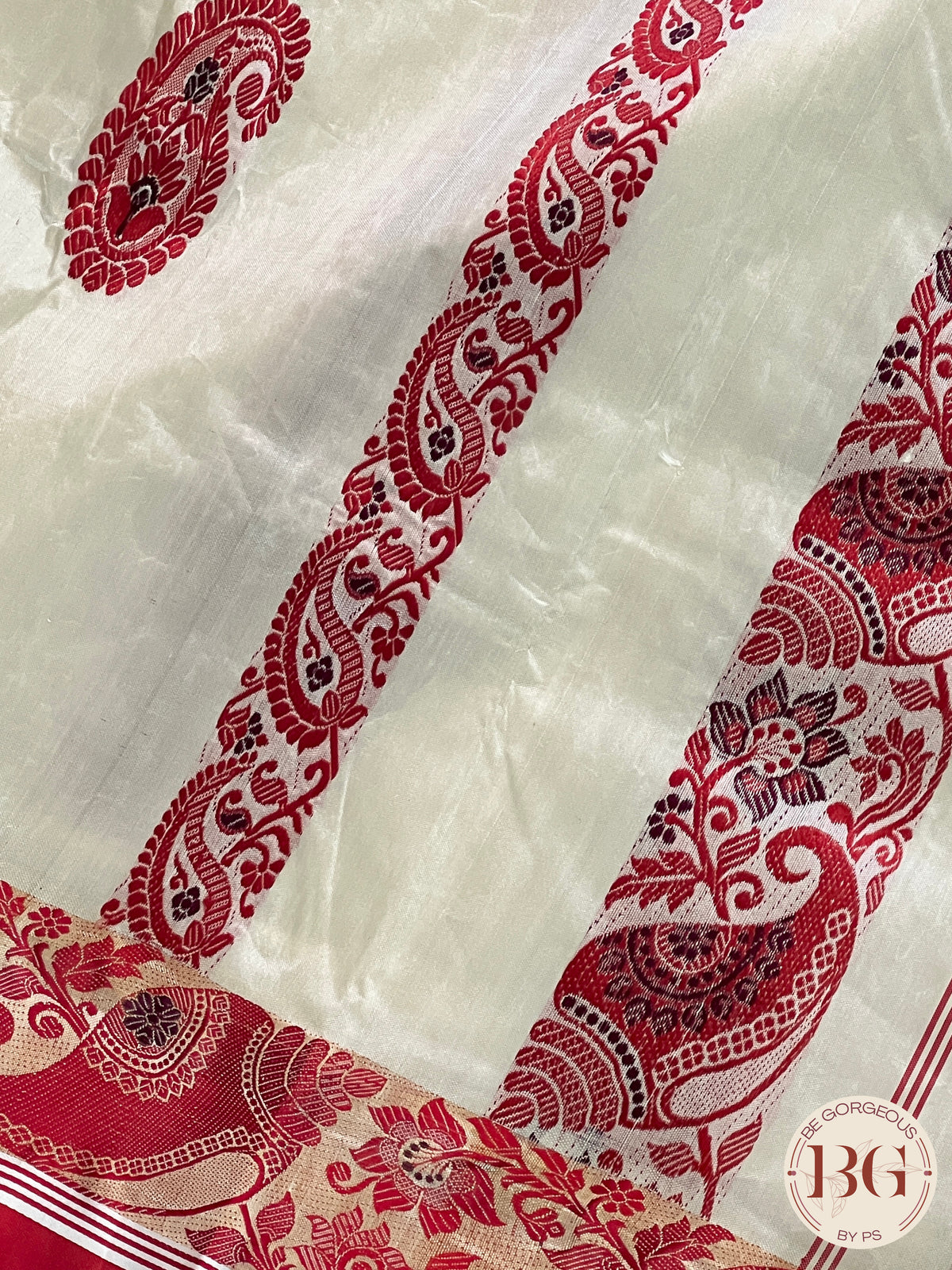 Pure Garad Silk Stripes design saree color - white red