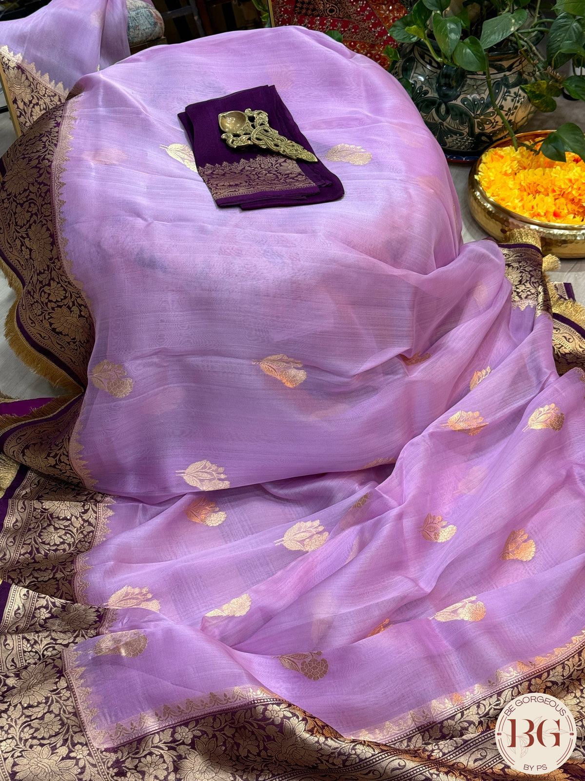 Banarasi Kora Organza silk mark certified saree with lace - Lavendar