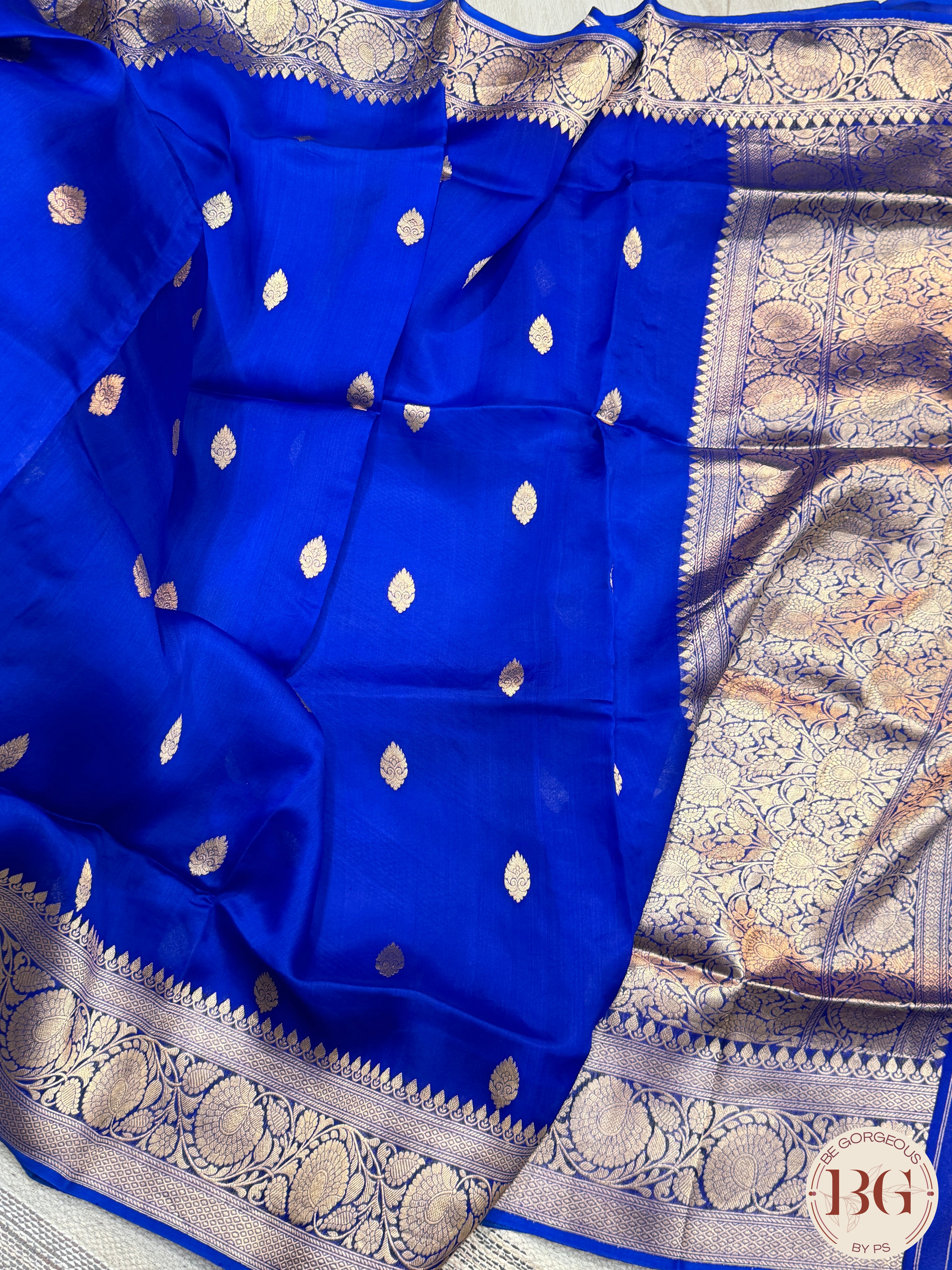 Banarasi Kora Organza with big buttas silk mark certified saree with lace - Royal Blue