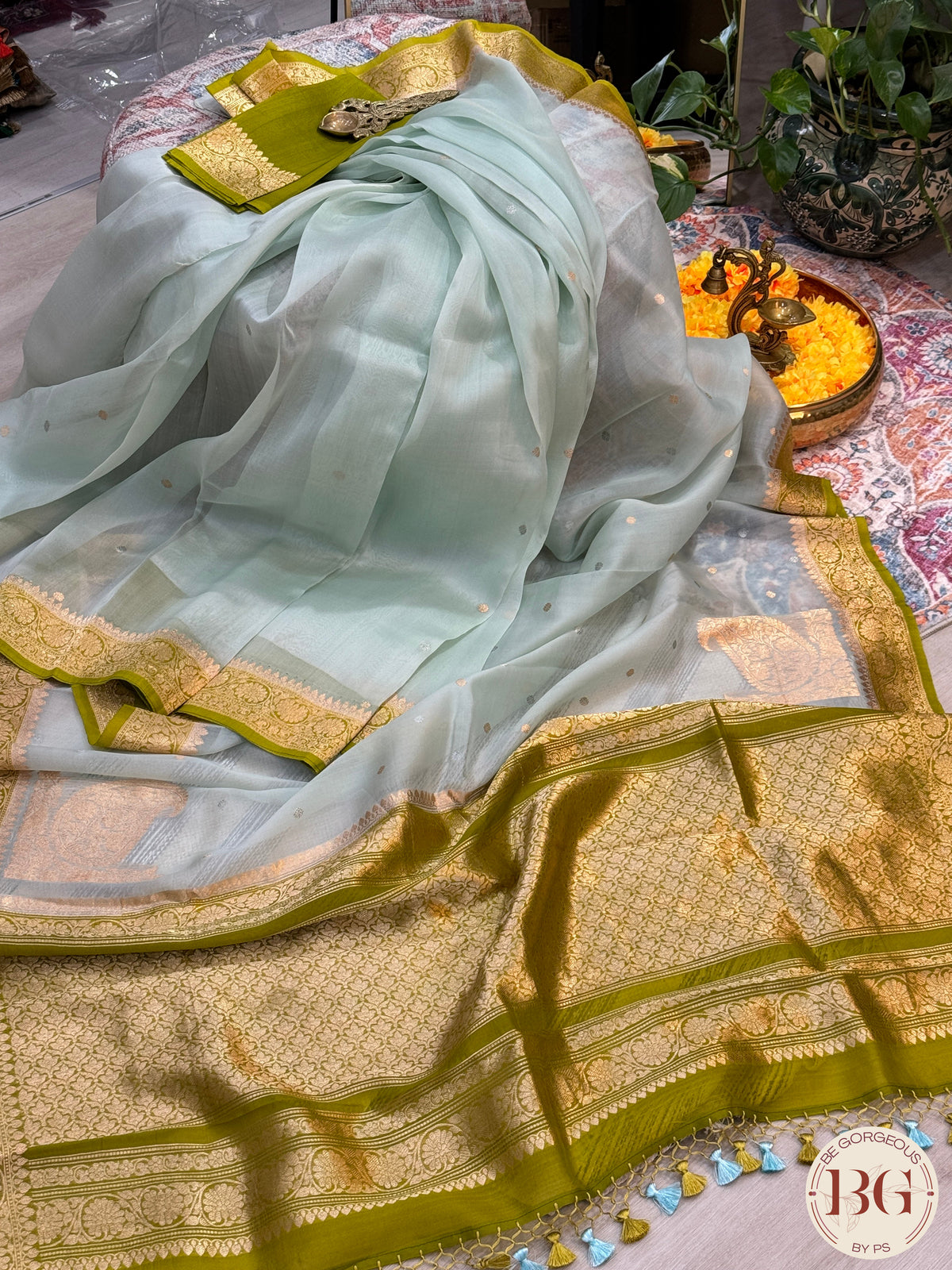 Banarasi Kora Organza silk mark certified saree with lace - Green Blue