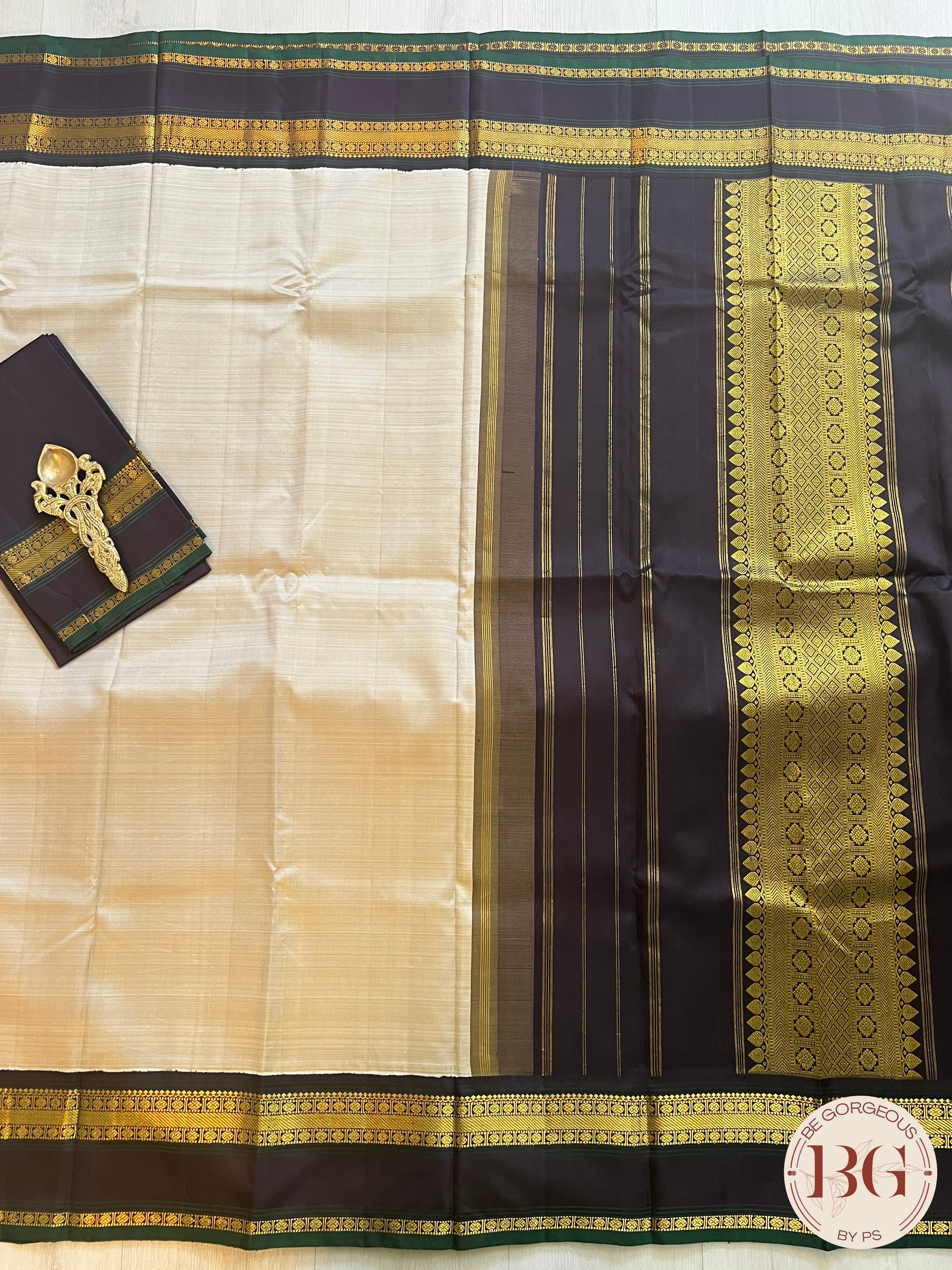 Pure Kanjeevaram Silk handloom saree color - beige black