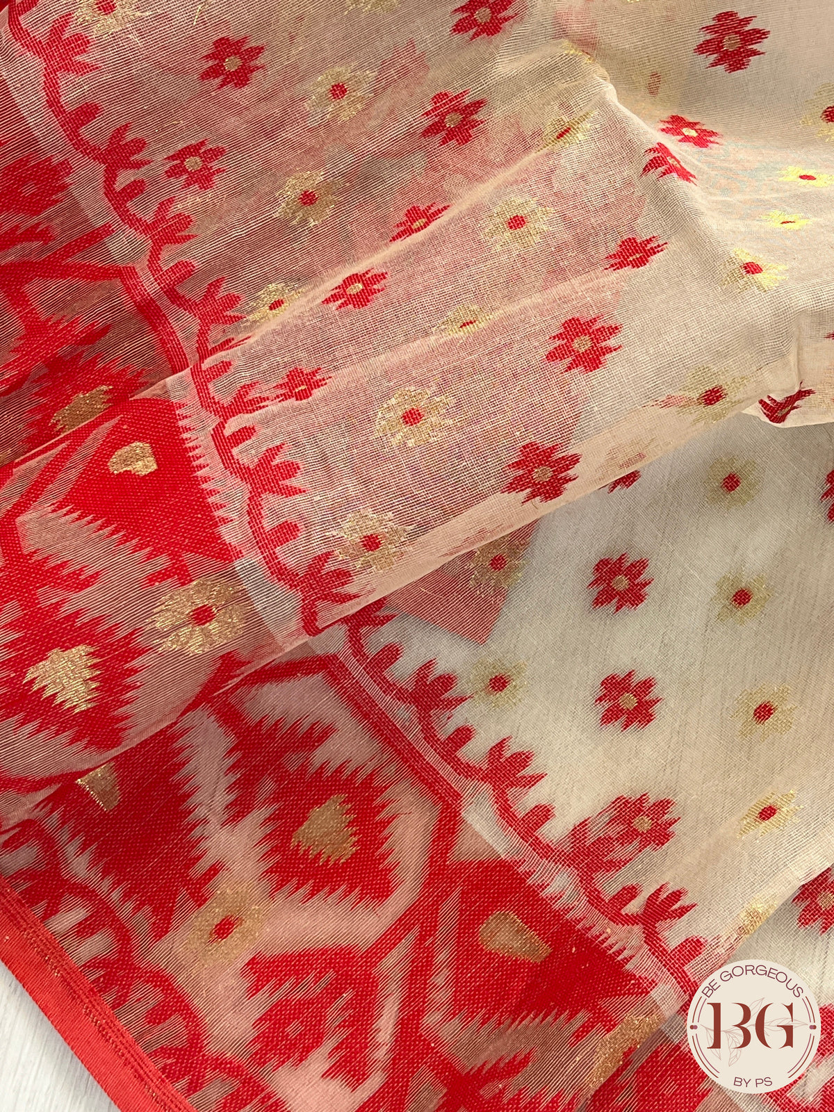 Cotton Jamdani small flowers saree color - beige red