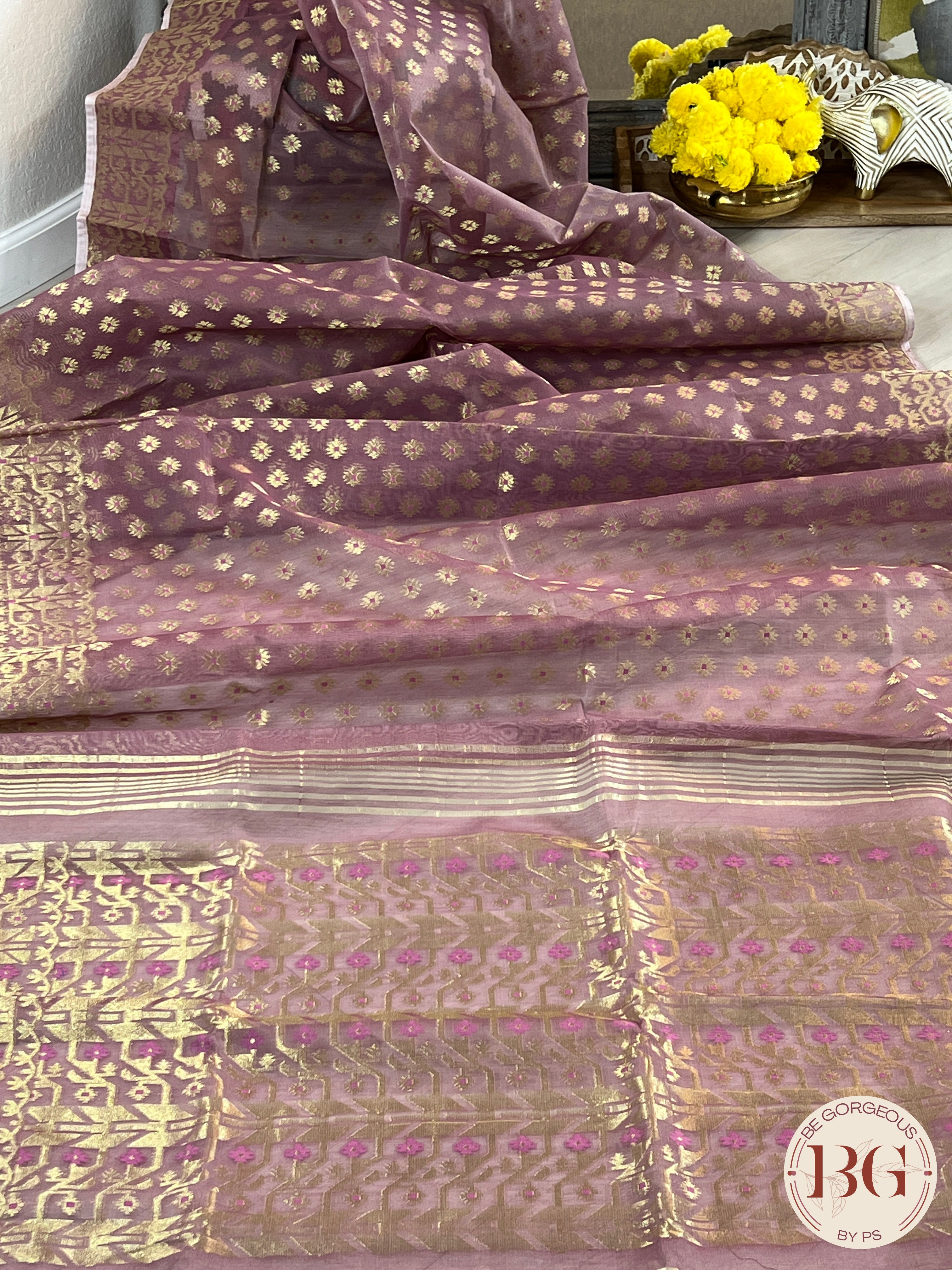 Cotton Silk zari jamdani saree color - lavendar