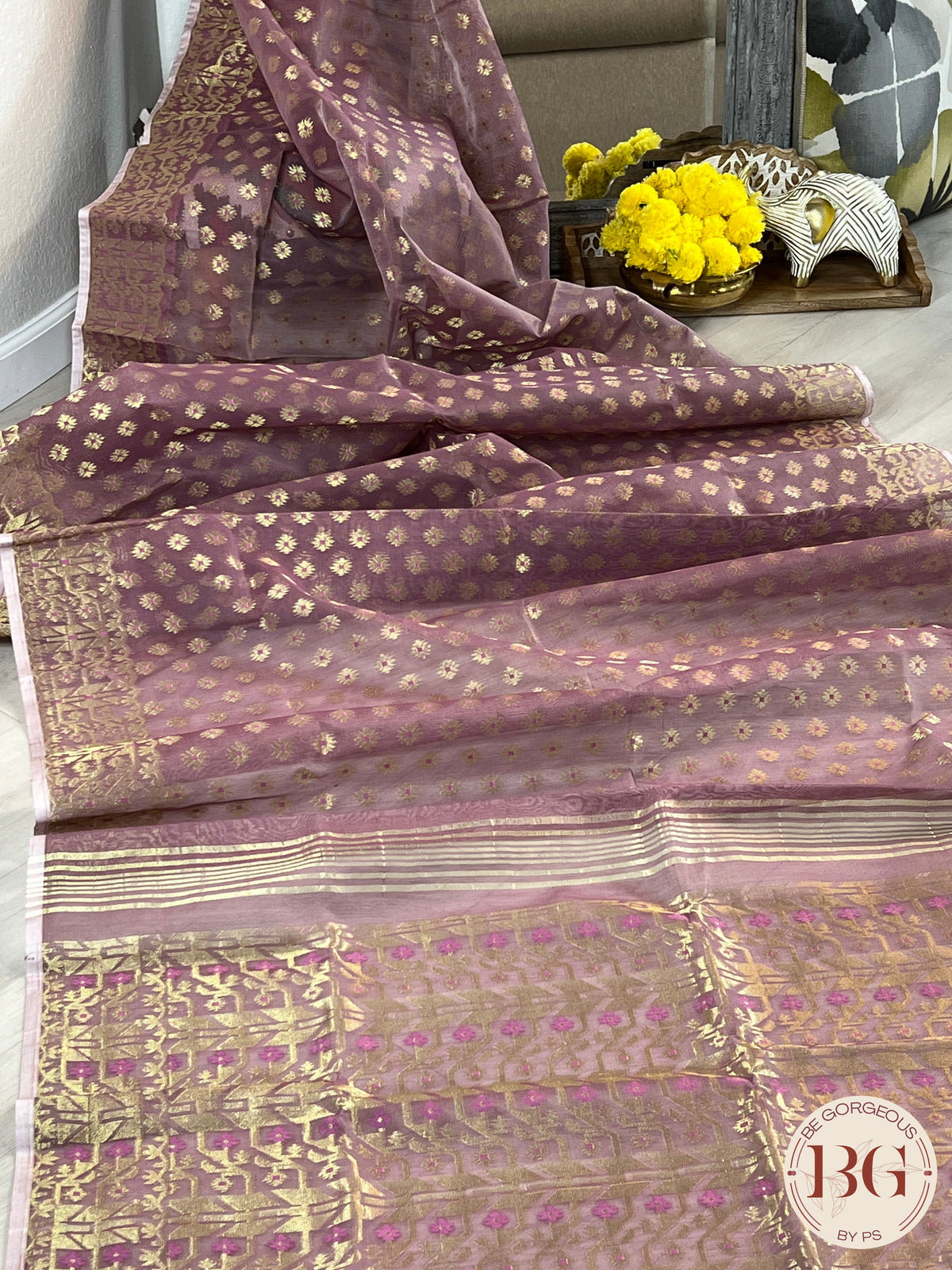 Cotton Silk zari jamdani saree color - lavendar