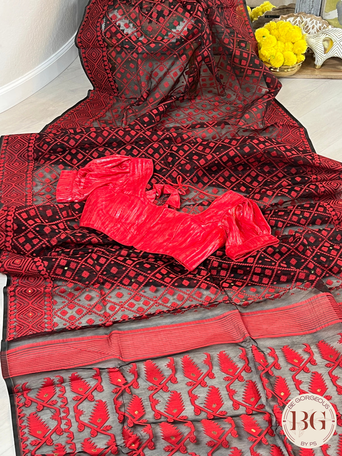 Cotton Jamdani saree color - black red