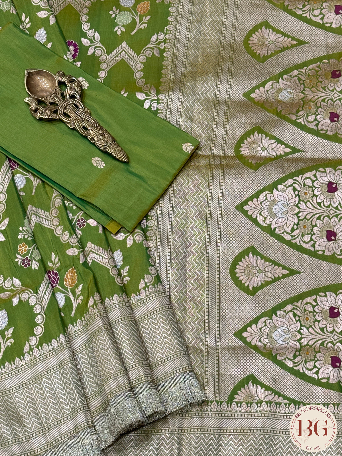 Banarasi Handloom Katan Silk Saree with meenakari work - Silk mark certfied - mehendi green