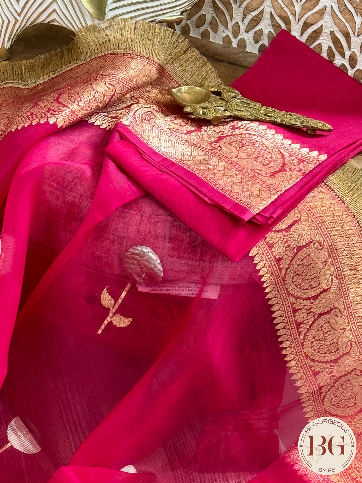 Banarasi Handloom Kora Organza Silk Saree with lace - Silk mark certified - megenta