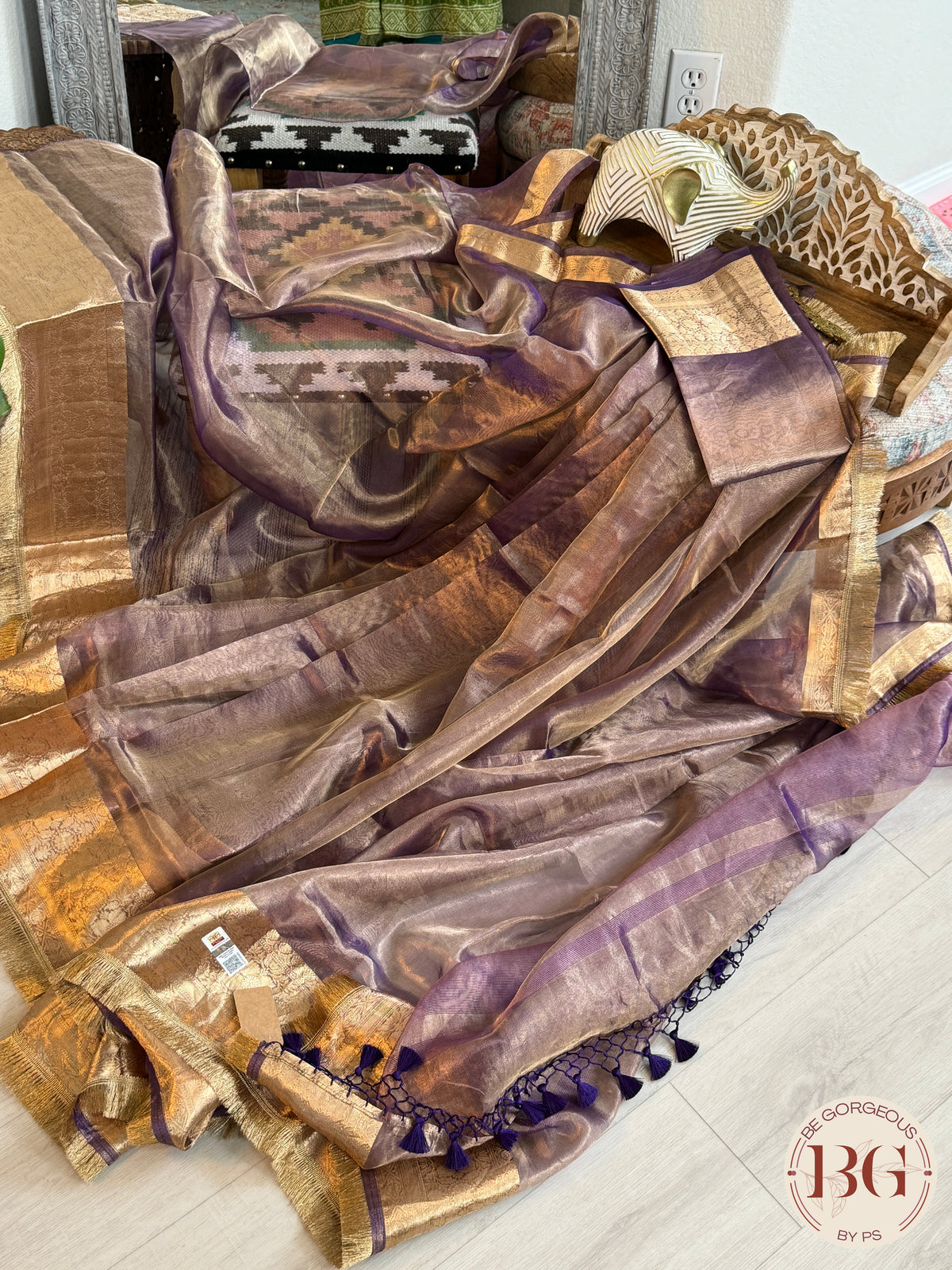 Banarasi Tissue silk saree with lace and silkmark certificate - lavendar