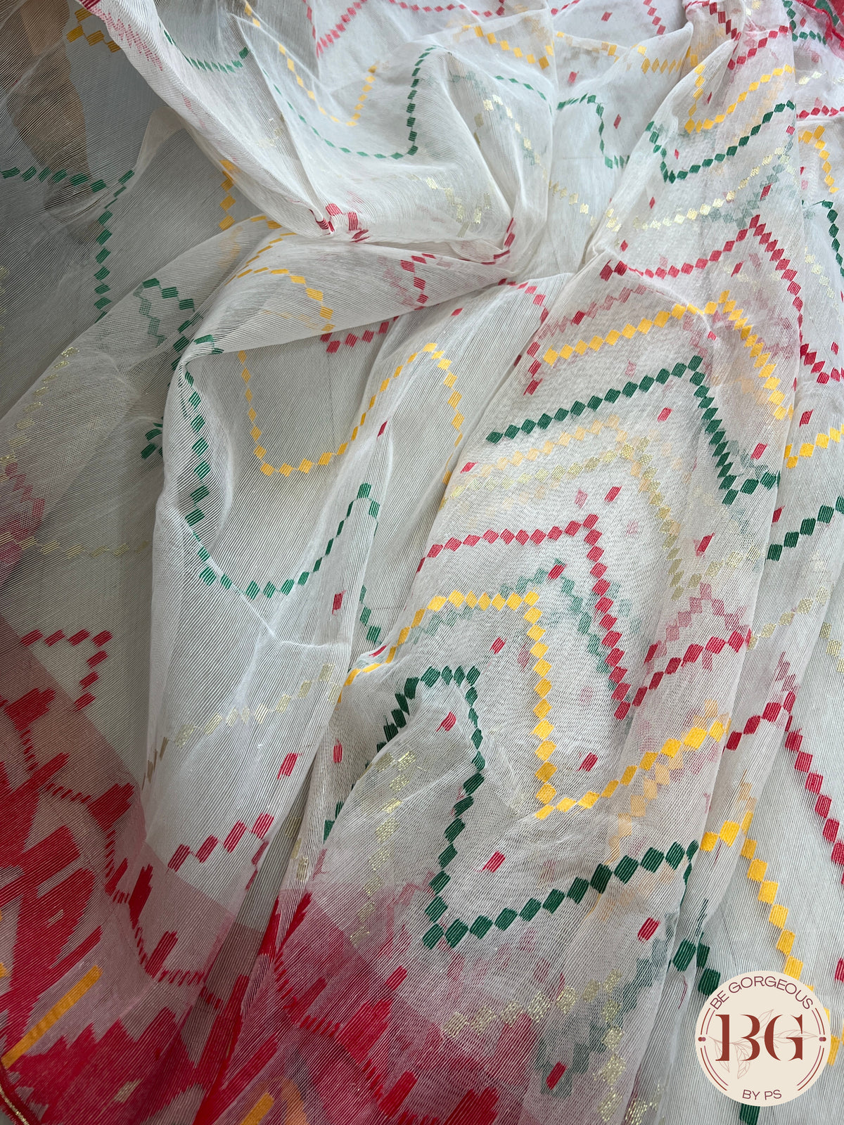 Handloom dhakai jamdani saree color - white red green yellow