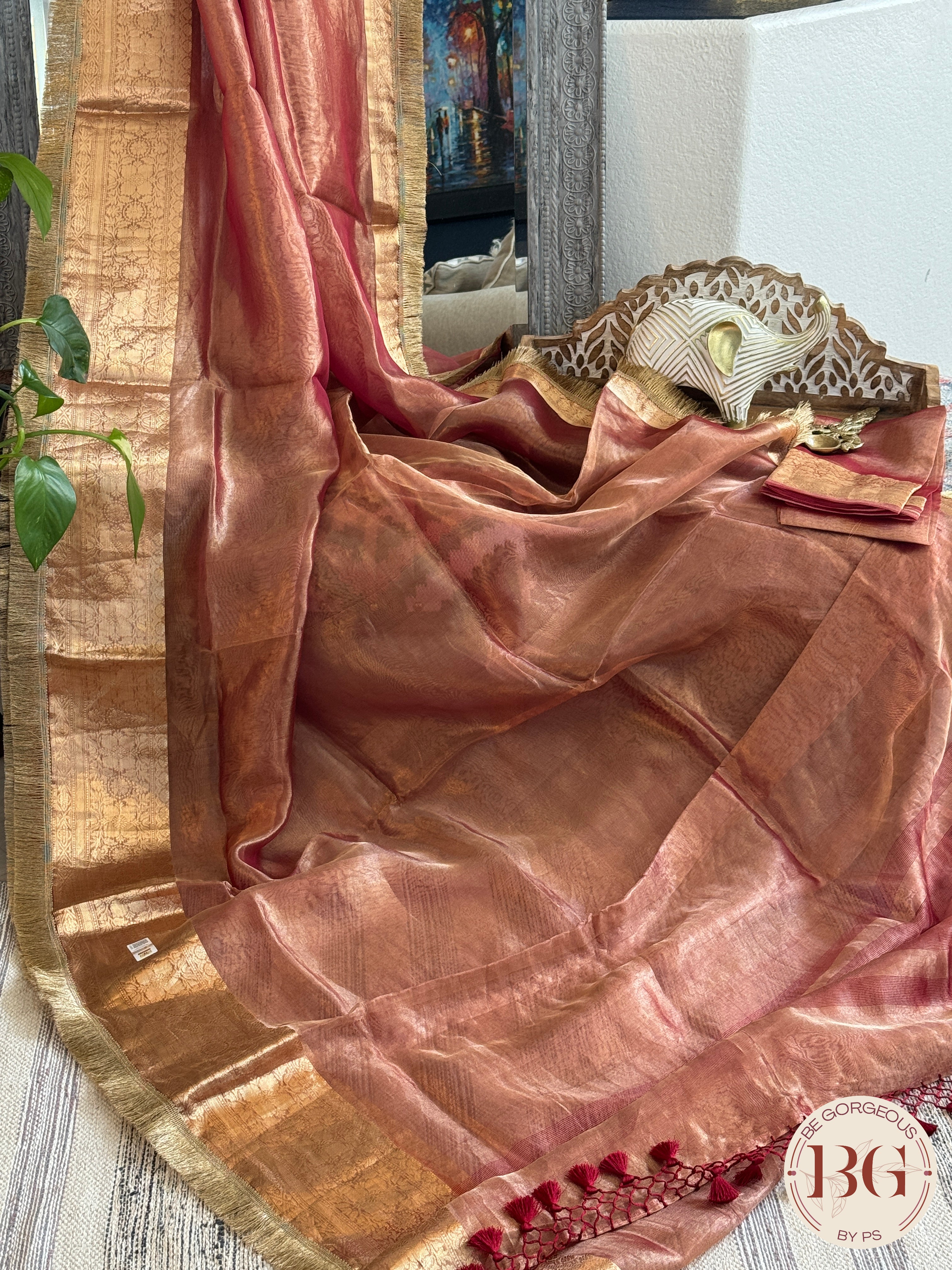 Banarasi Tissue silk saree with lace and silkmark certificate - peach