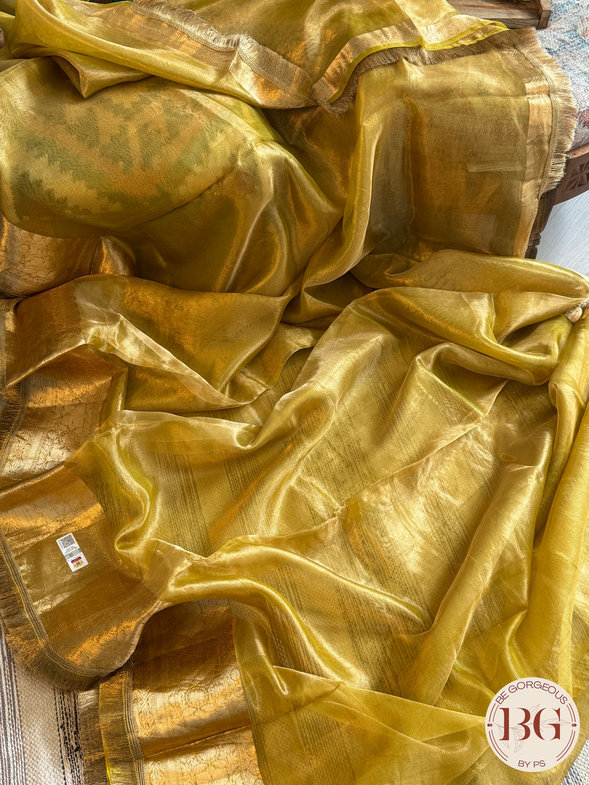 Banarasi Tissue silk saree with lace and silkmark certified - yellowish green