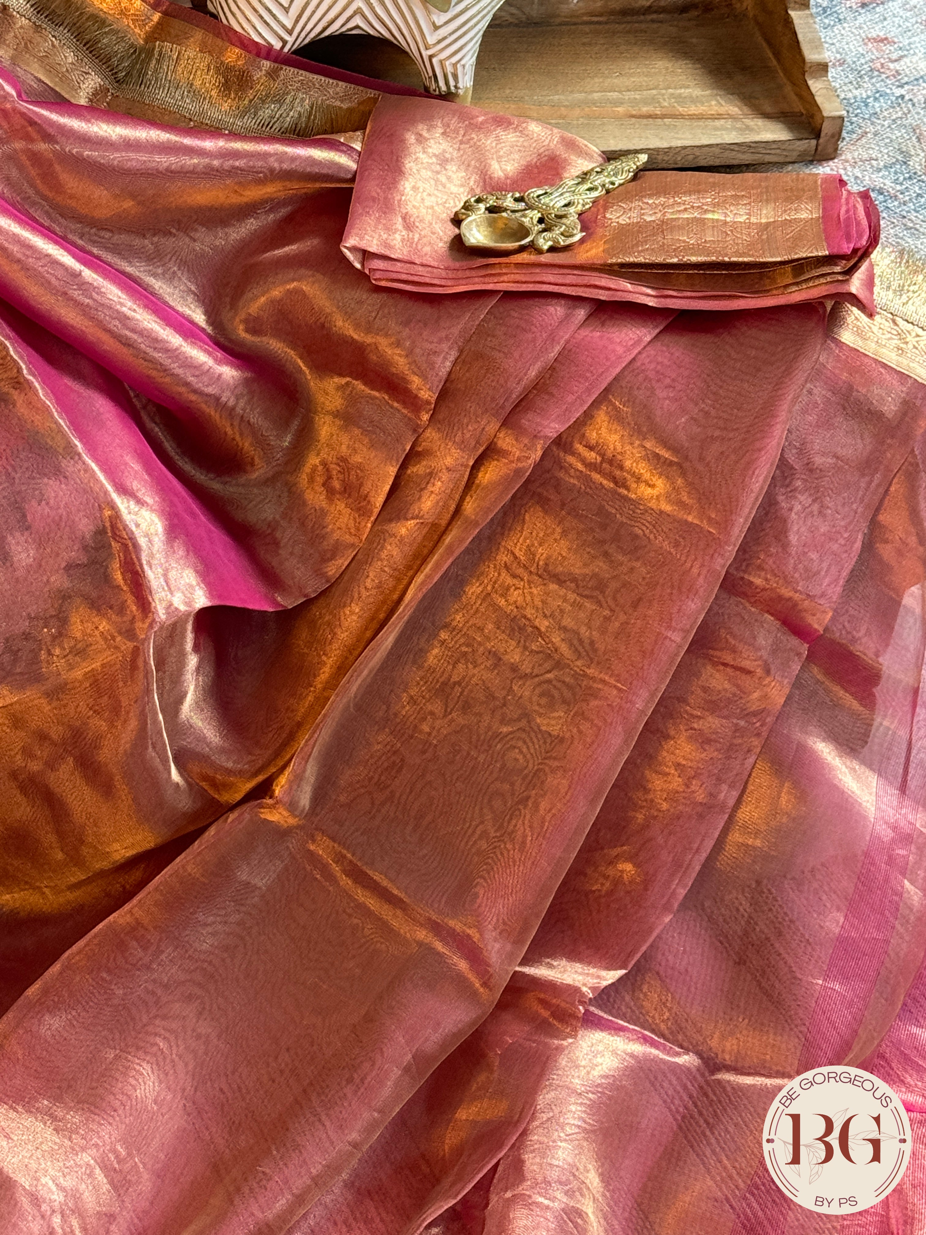 Banarasi Tissue silk saree with lace and silkmark certificate - pink