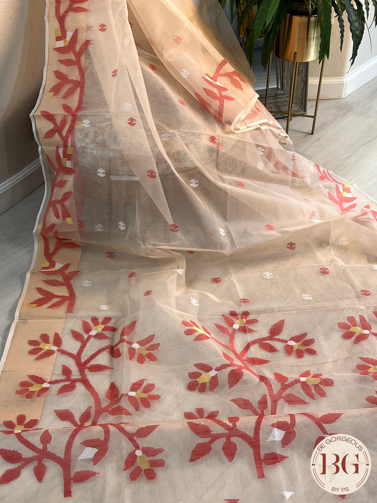 Handloom Silk saree color - peach