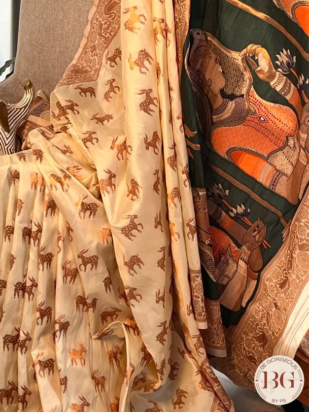 Soft silk with deer motifs and figures on pallu saree color - off white