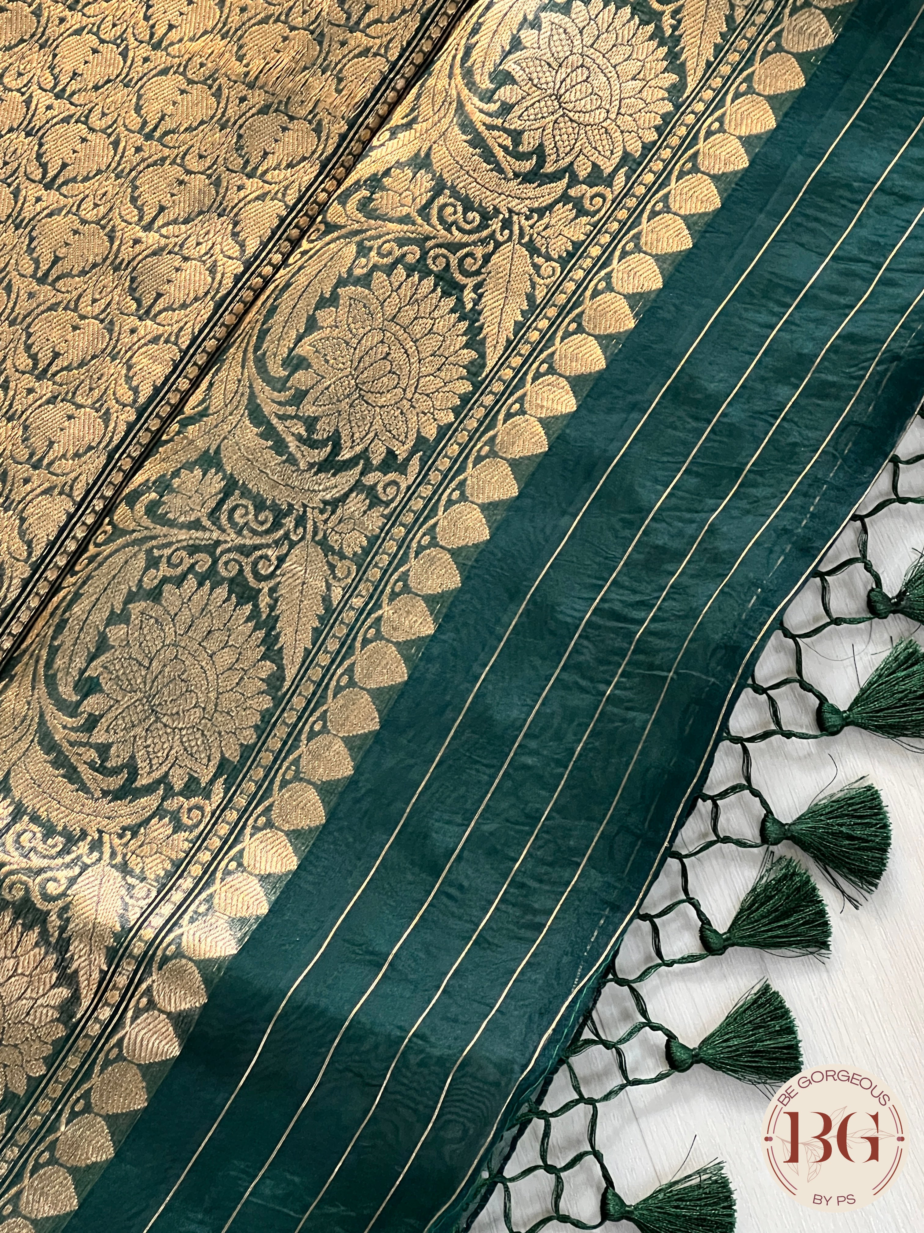 Banarasi Kora Organza Silk Saree Handloom saree color - green