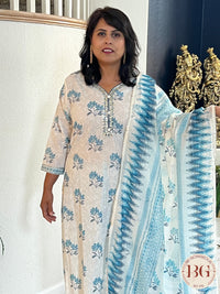 3-piece dupatta set in beautiful blue and cream color combination with floral prints and full size dupatta