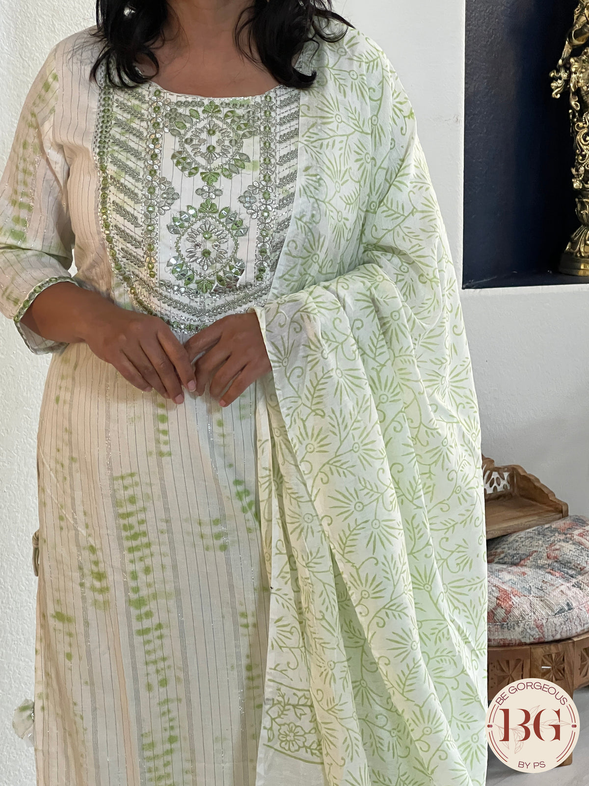 3-piece dupatta set in beautiful green and cream color combination with floral prints and full size dupatta