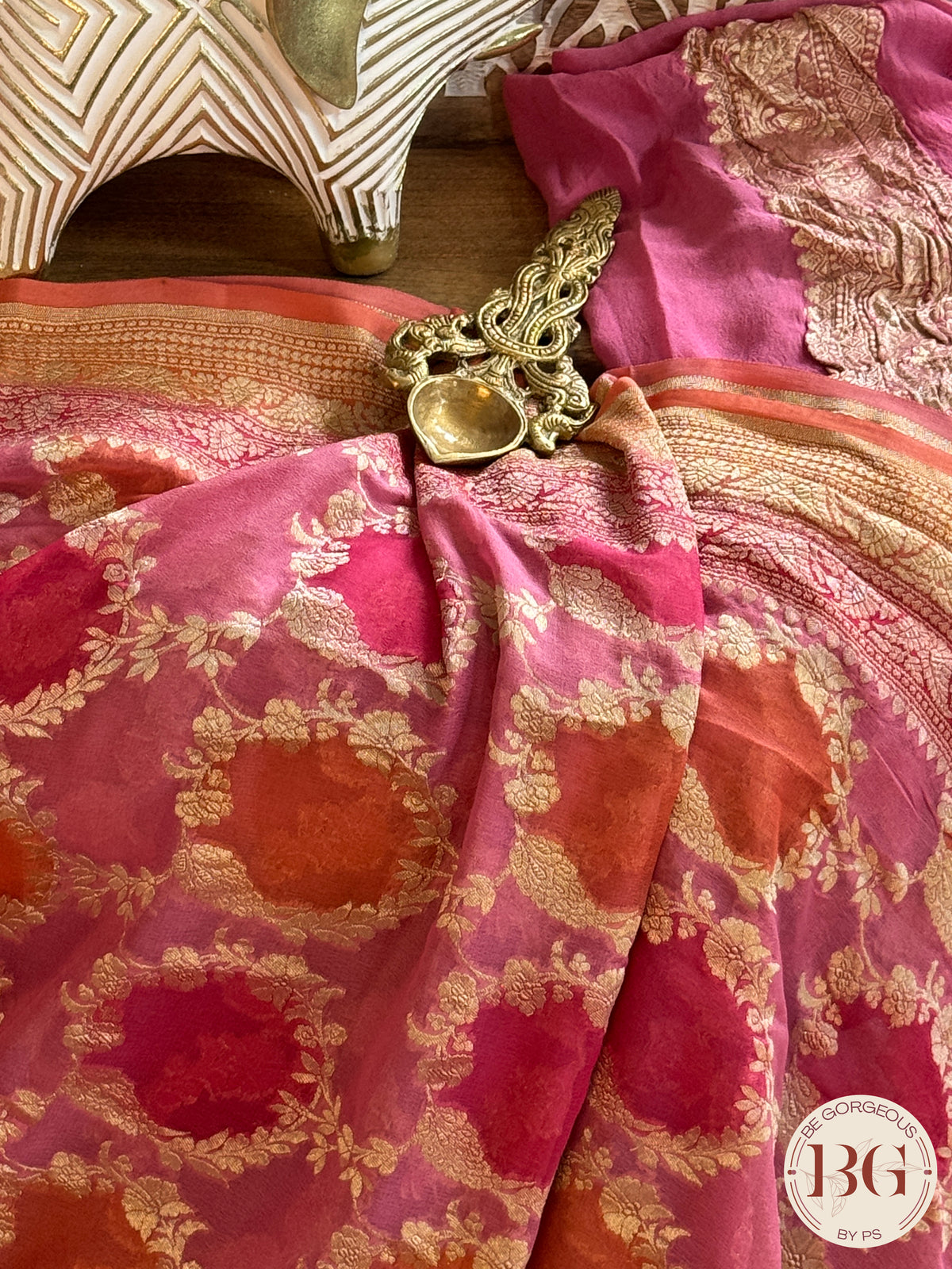 Banarasi Khaddi georgette with all over hand brush - Pink big buttas