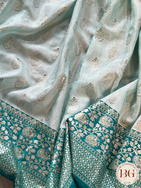 Soft Silk saree with foil print - dancing figures on pallu saree color - rama green